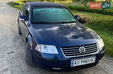 Седан Volkswagen Passat 2004 в Тересві