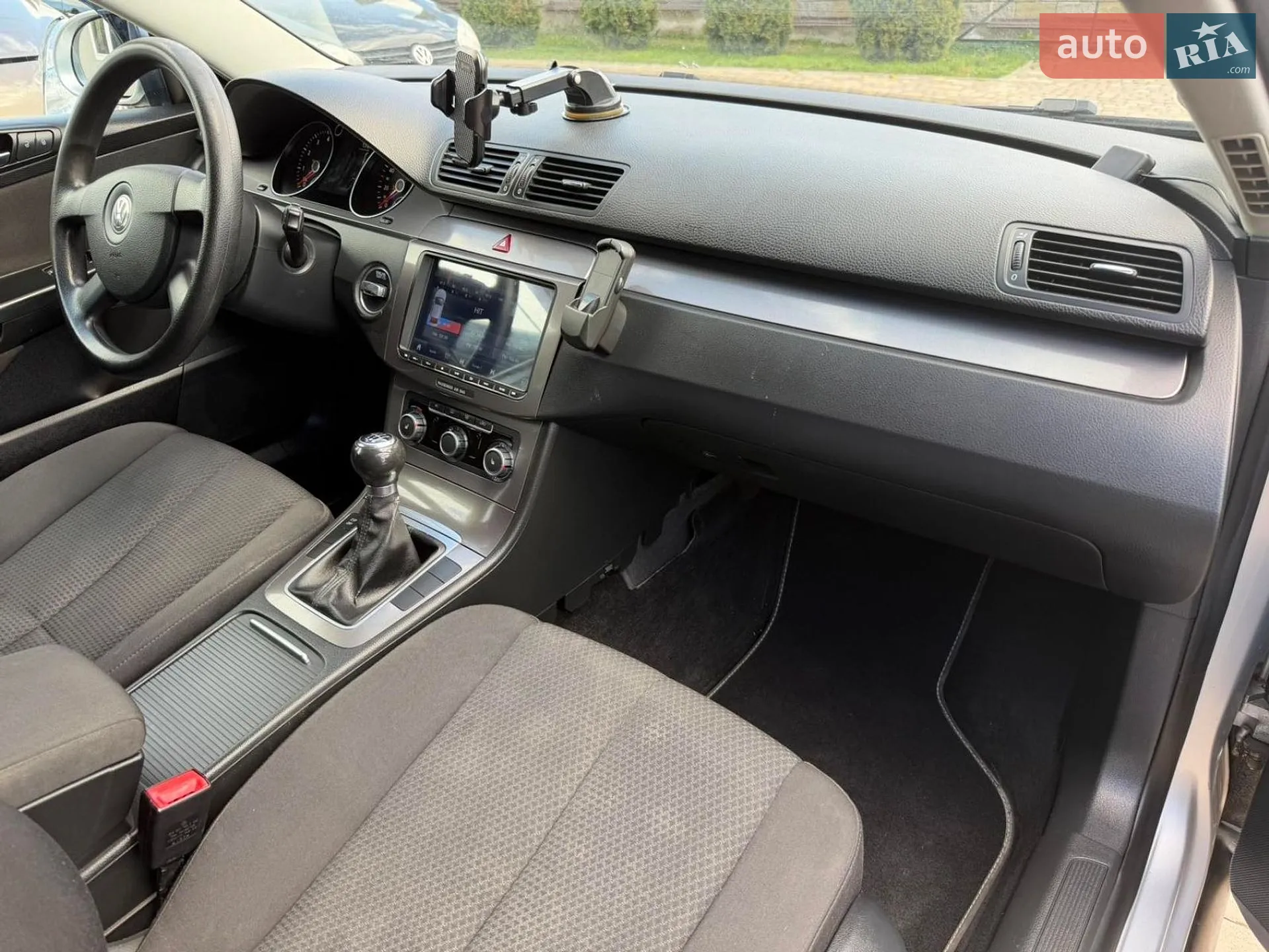 2010 Volkswagen Passat - мініатюра 18