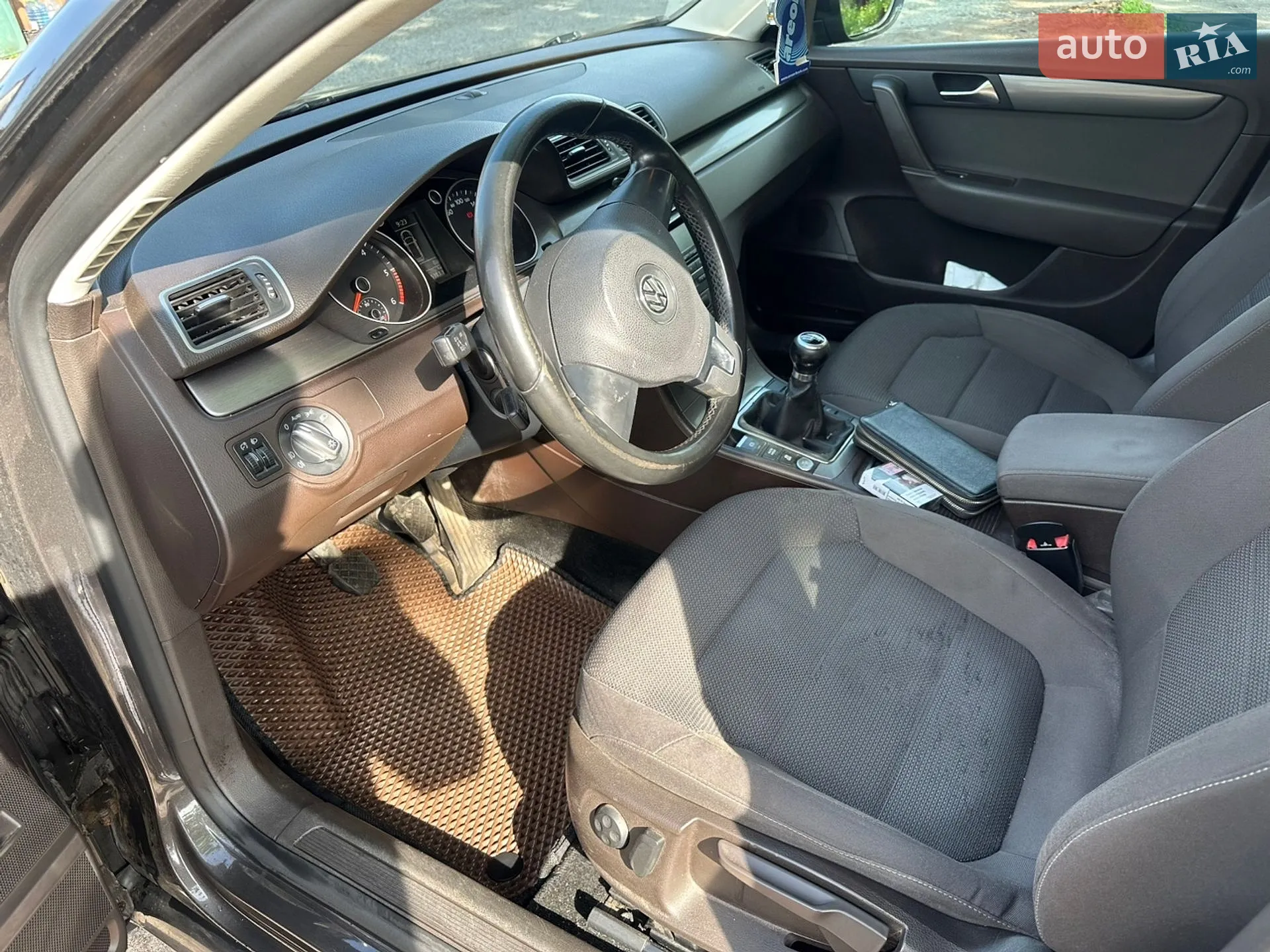 2011 Volkswagen Passat - мініатюра 4