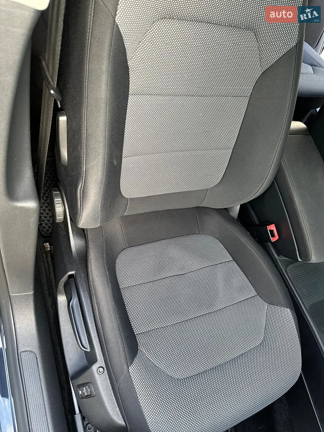 2013 Volkswagen Passat - мініатюра 22