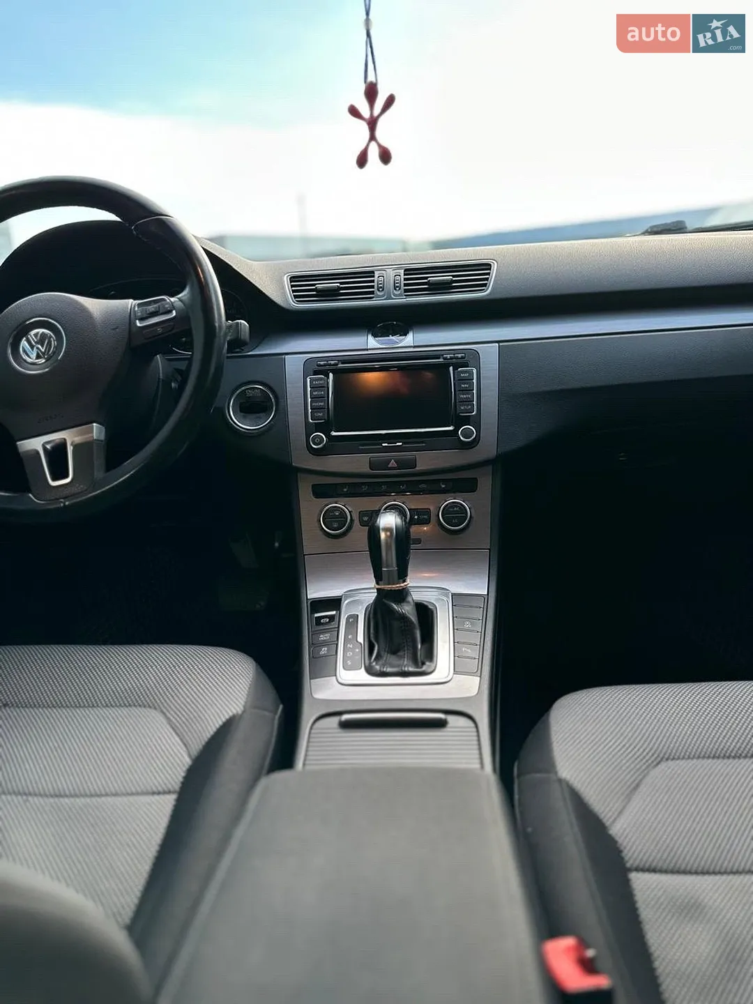 2013 Volkswagen Passat - мініатюра 33