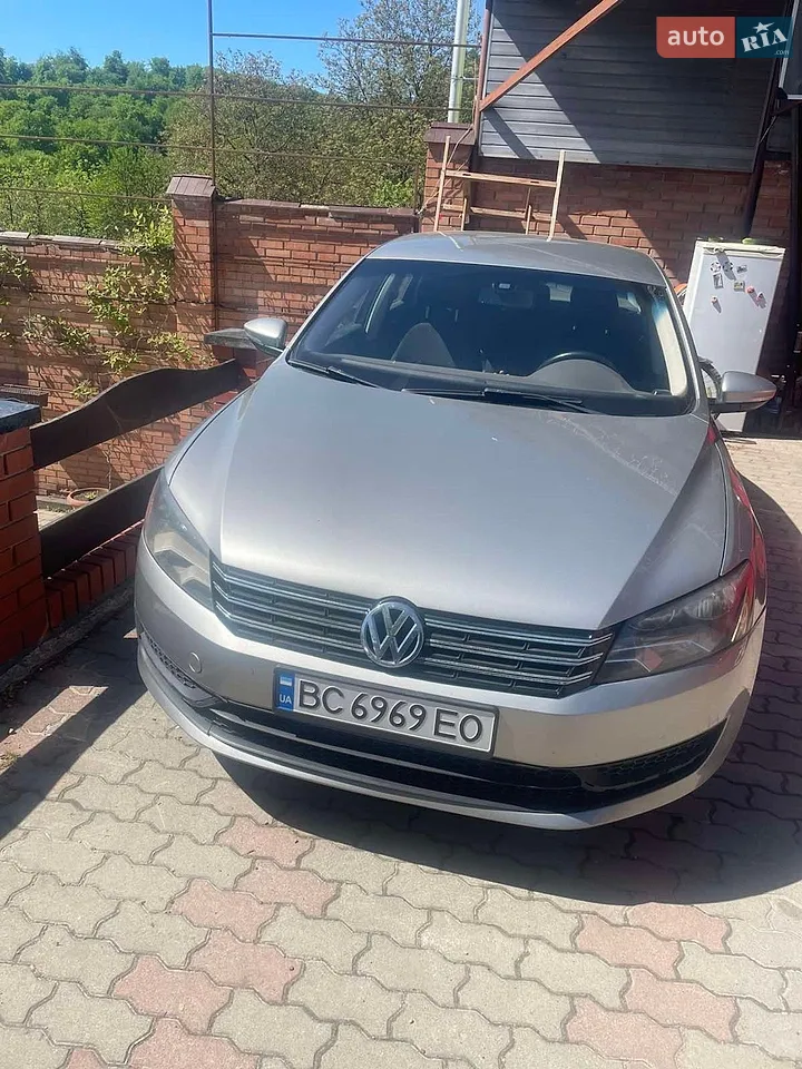 2011 Volkswagen Passat - мініатюра 23