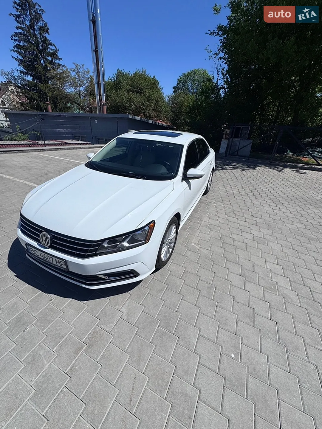 2016 Volkswagen Passat - фото 1