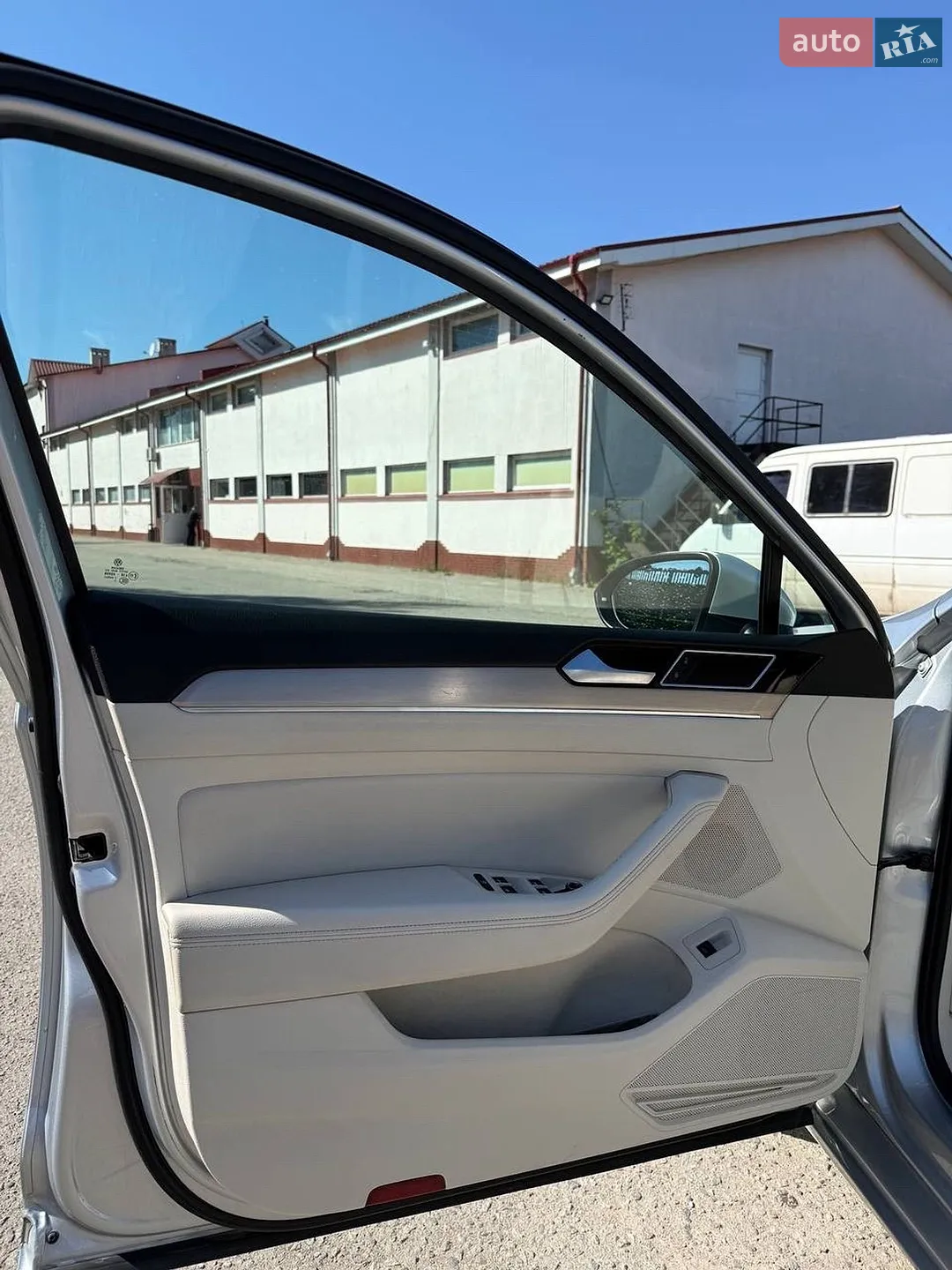 2017 Volkswagen Passat - мініатюра 18