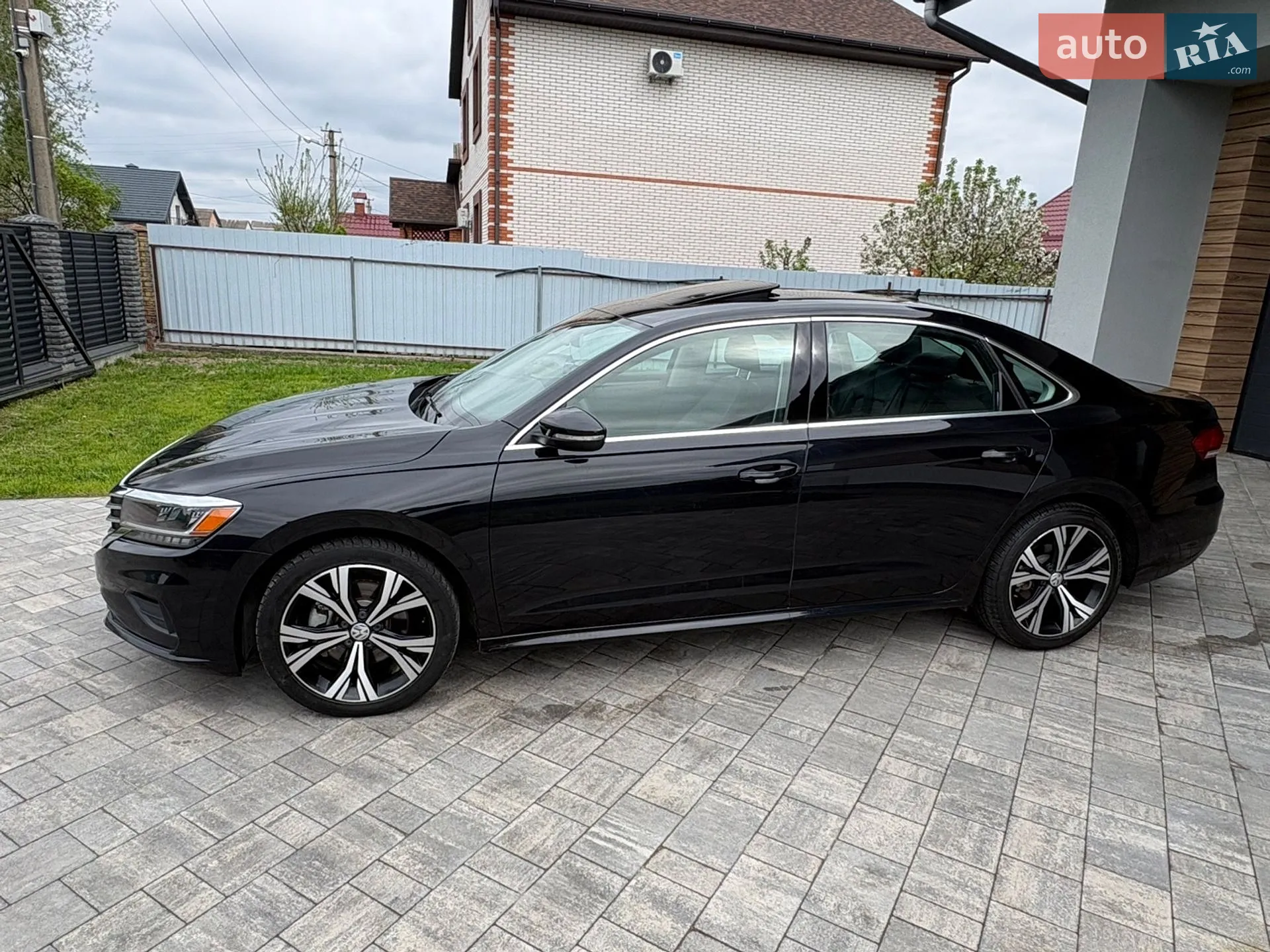 2021 Volkswagen Passat - мініатюра 2