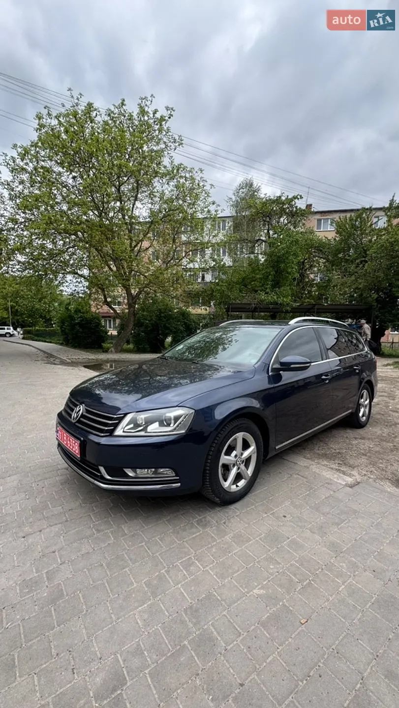 2012 Volkswagen Passat - мініатюра 2