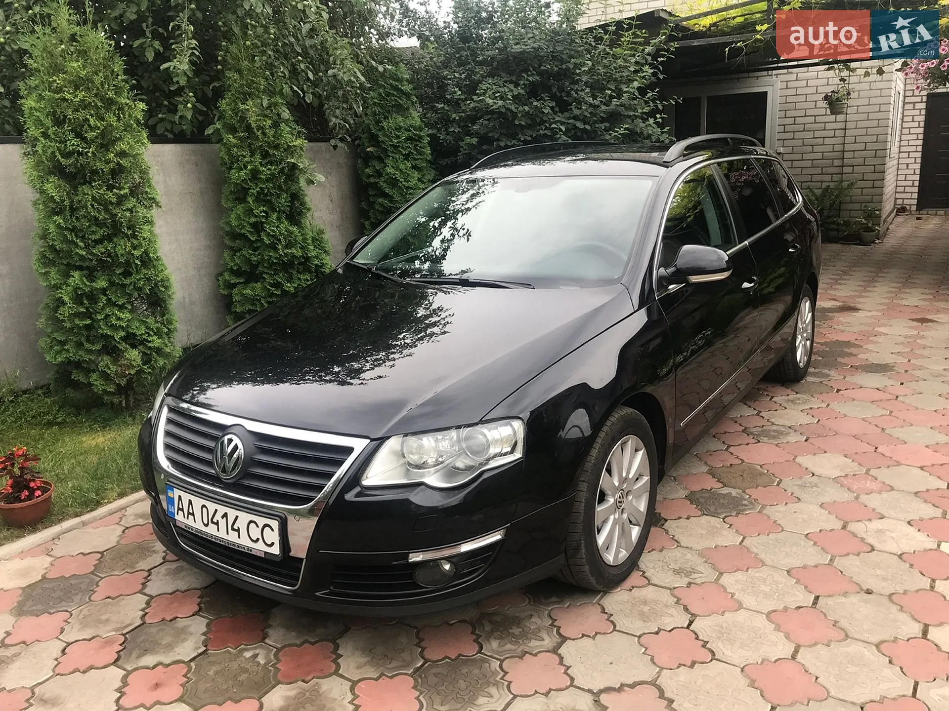 2010 Volkswagen Passat - фото 1
