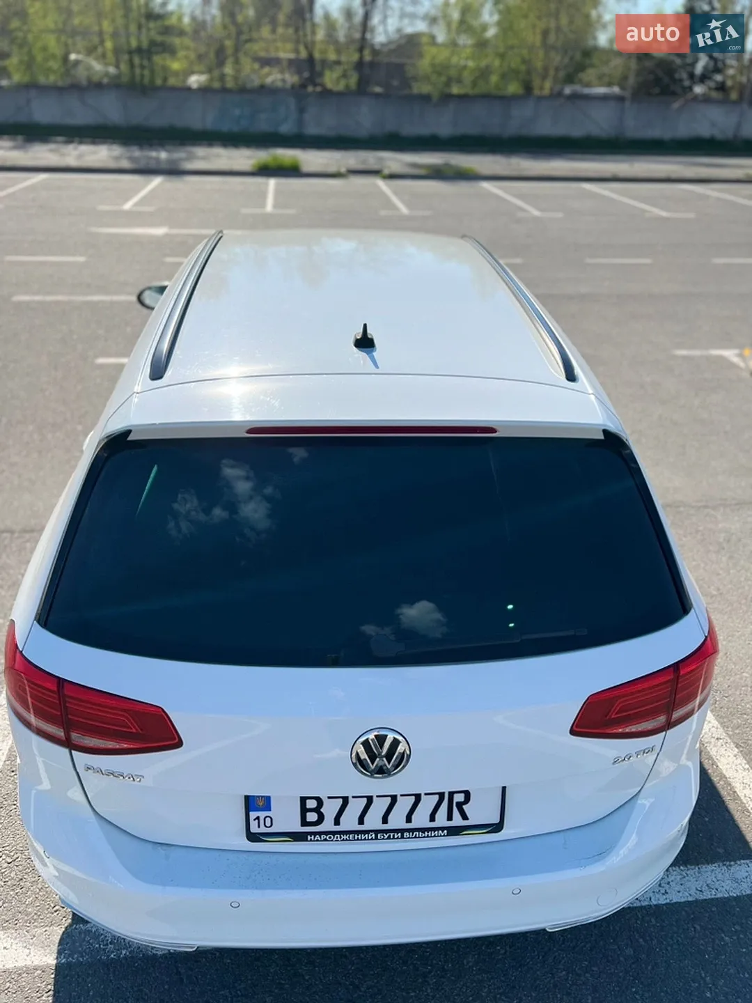 2017 Volkswagen Passat - мініатюра 2