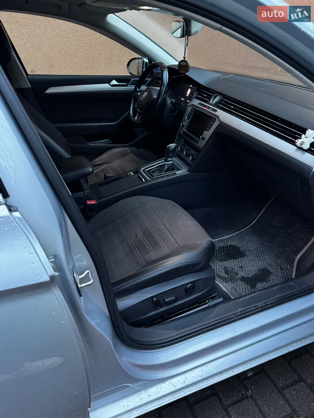 2015 Volkswagen Passat - мініатюра 13