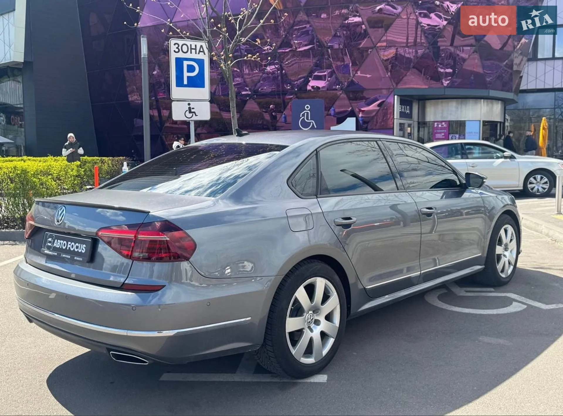 2017 Volkswagen Passat - мініатюра 4
