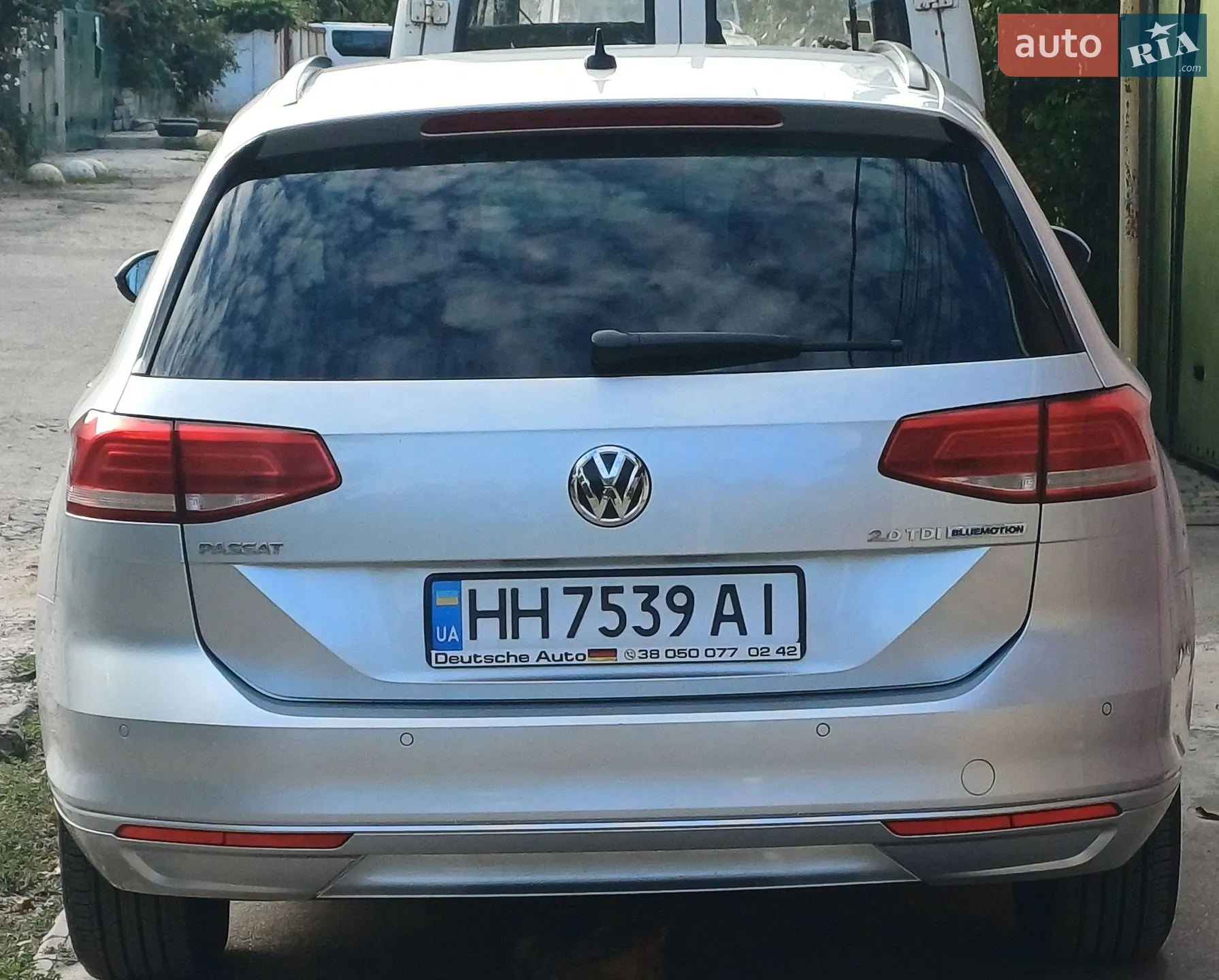 2016 Volkswagen Passat - мініатюра 2