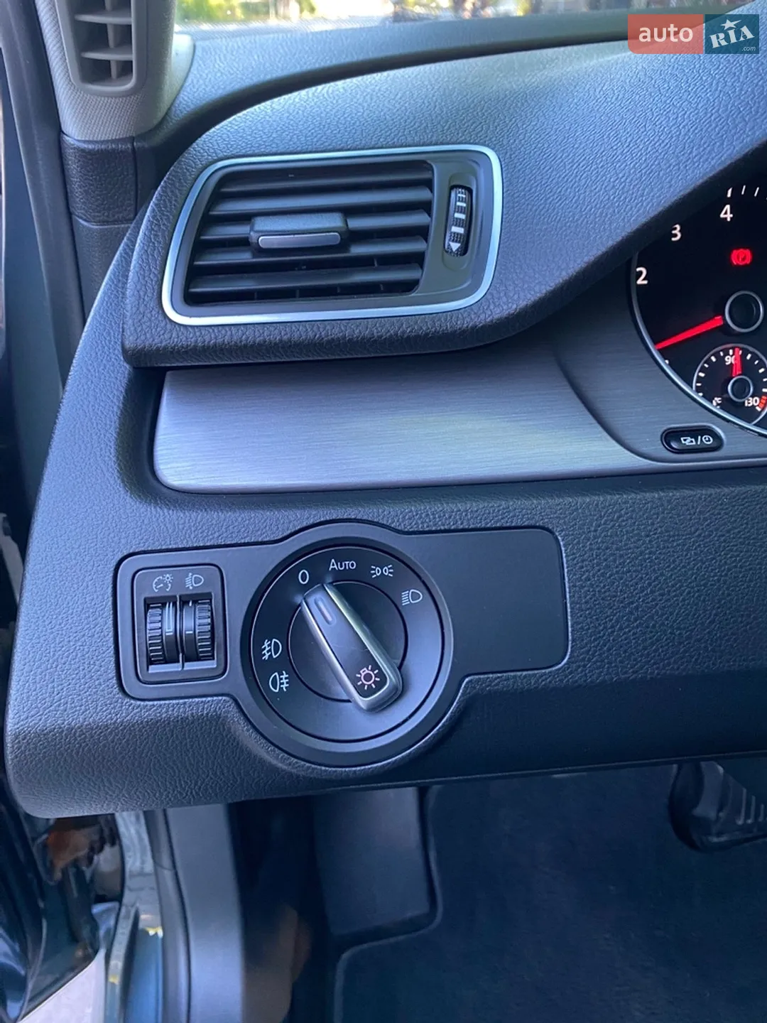 2014 Volkswagen Passat - мініатюра 23