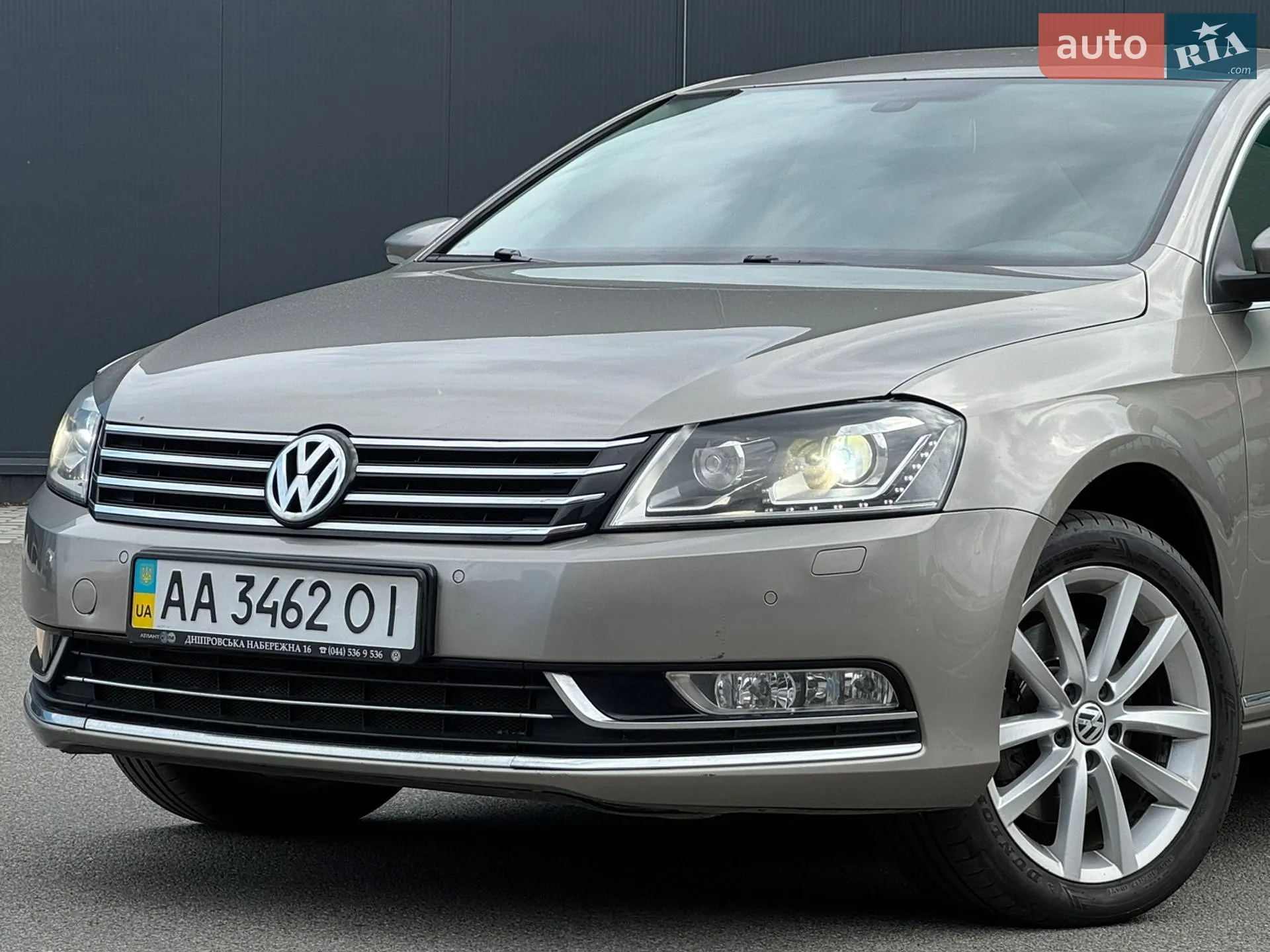 2013 Volkswagen Passat - мініатюра 2