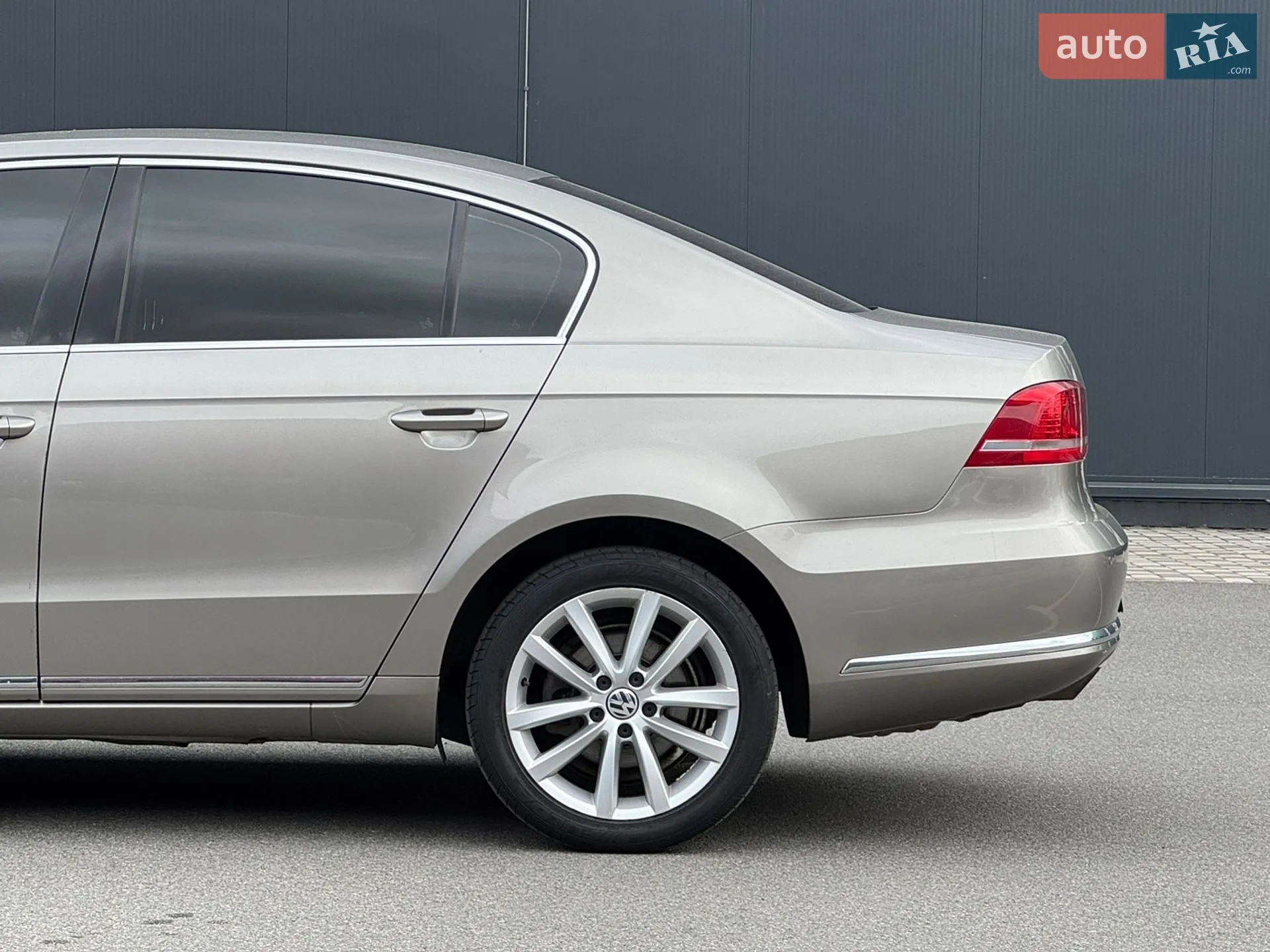 2013 Volkswagen Passat - мініатюра 6