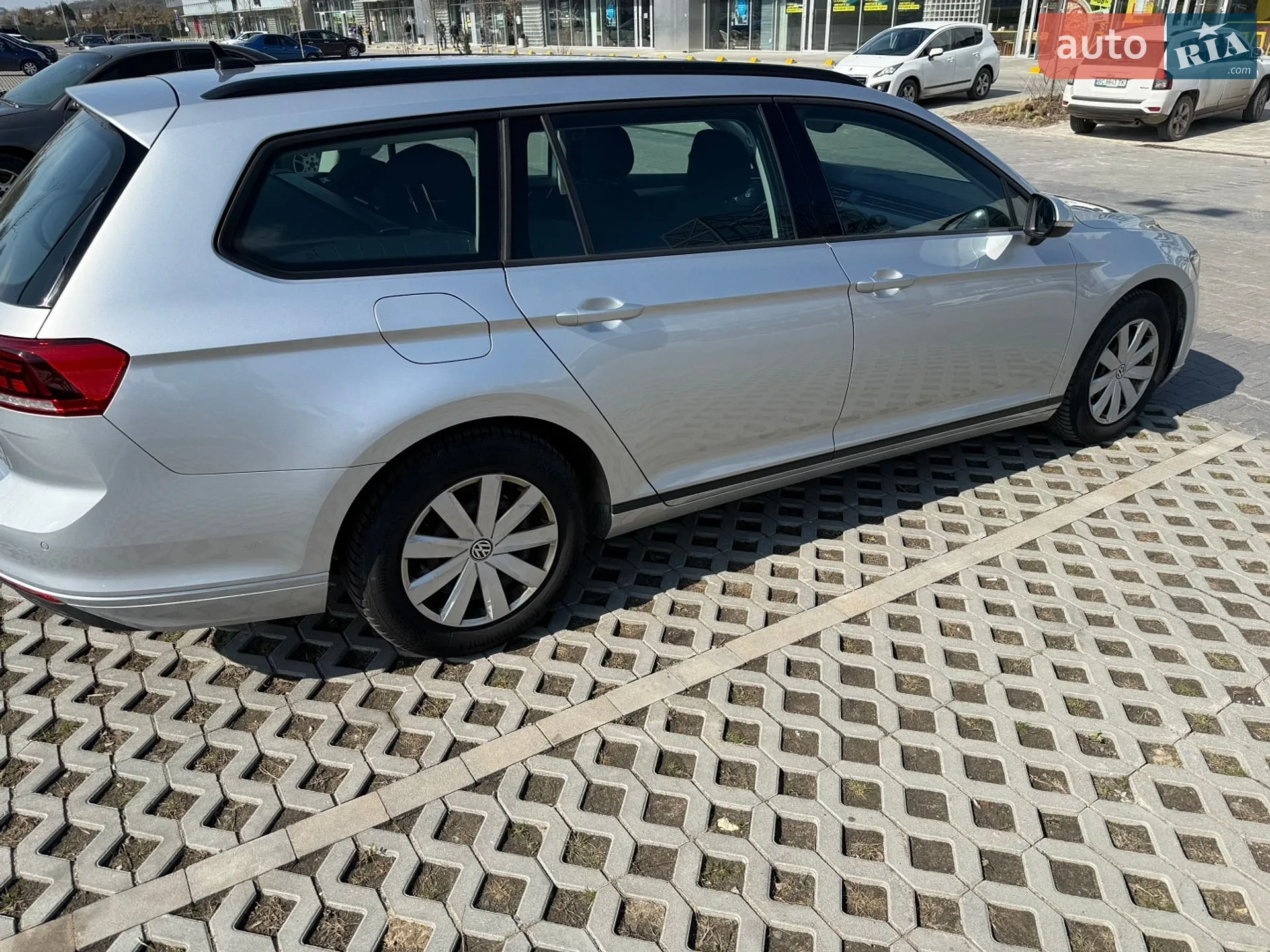 2020 Volkswagen Passat - мініатюра 3