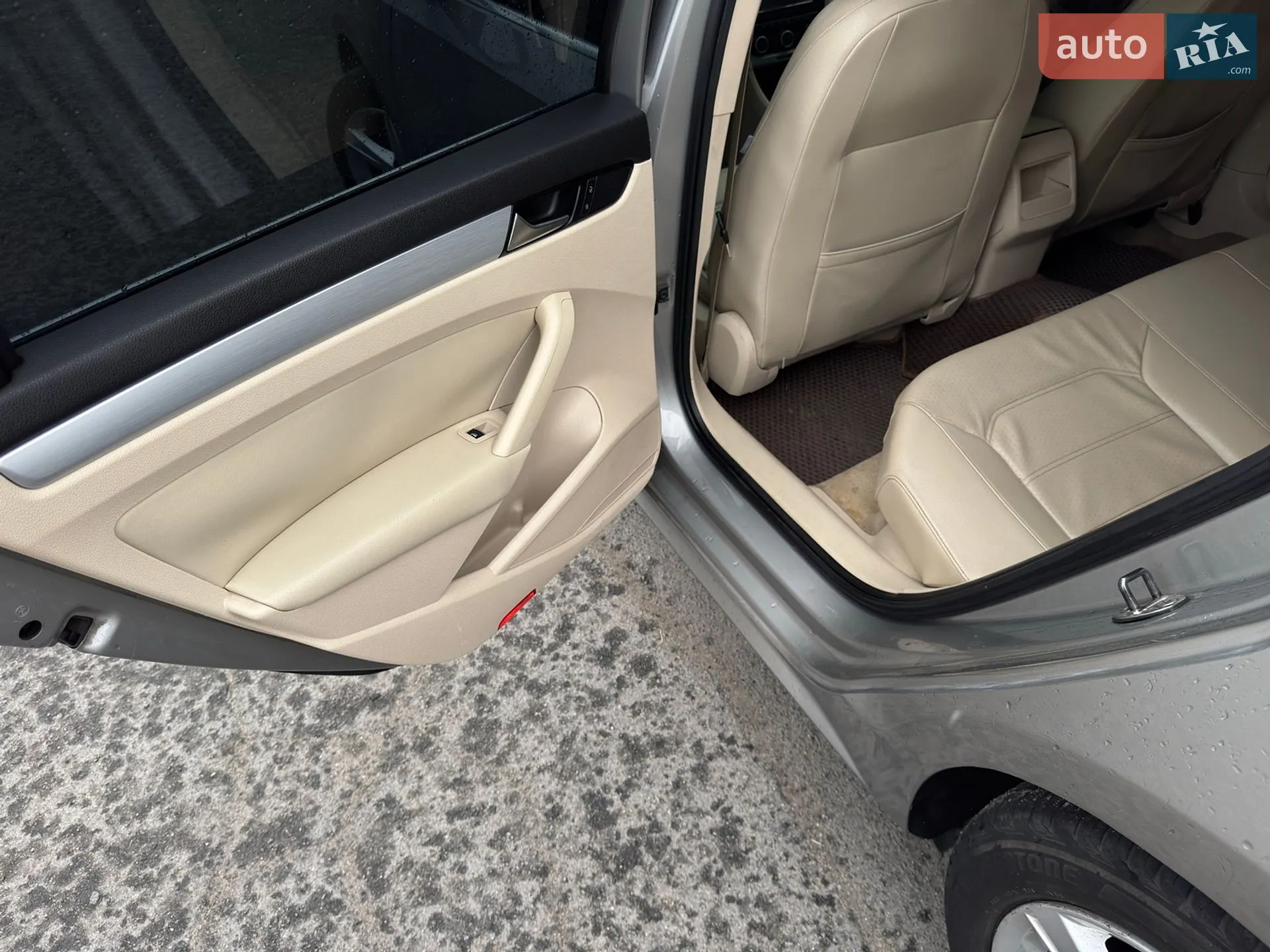 2012 Volkswagen Passat - мініатюра 11