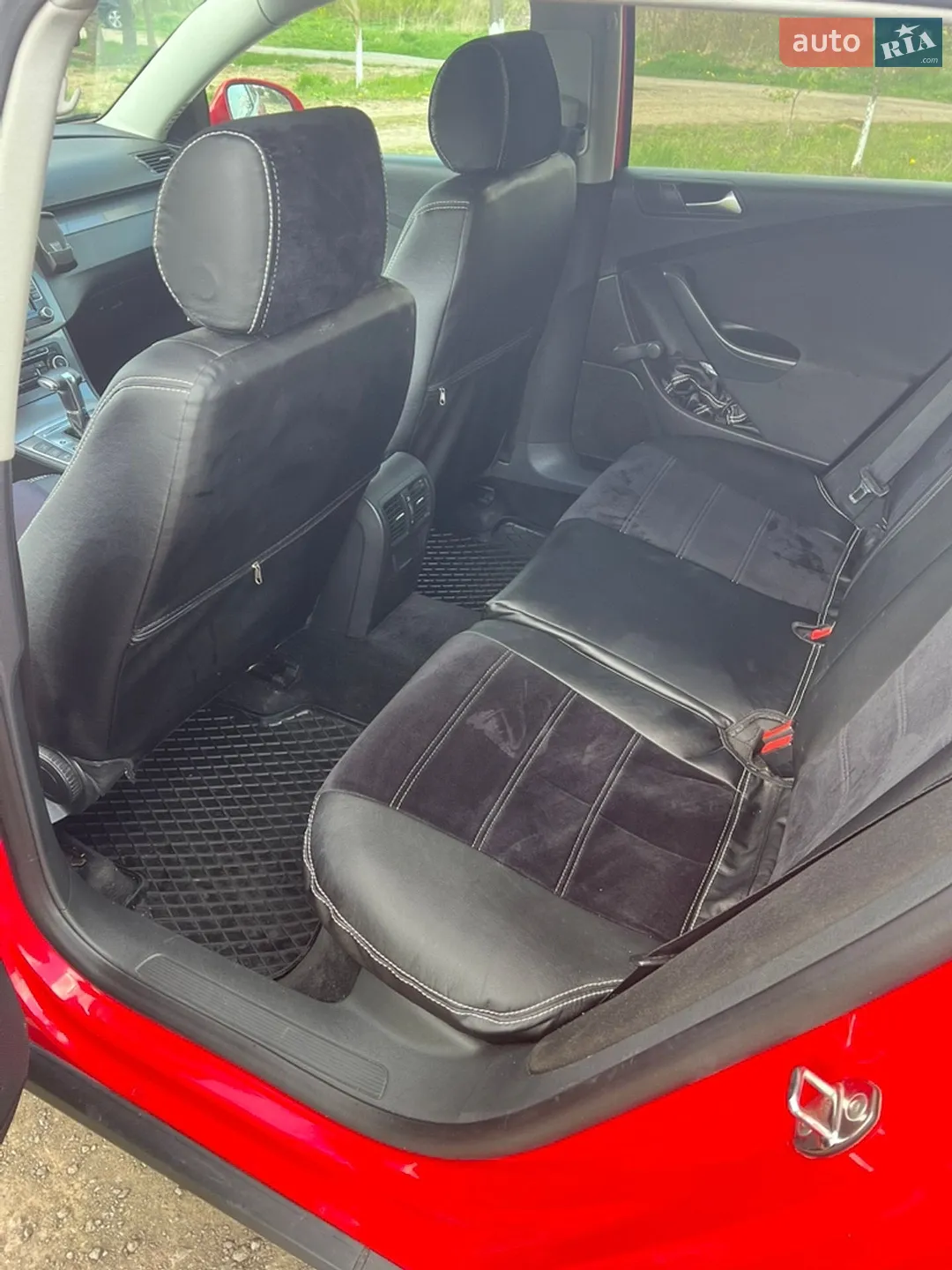 2010 Volkswagen Passat - мініатюра 11