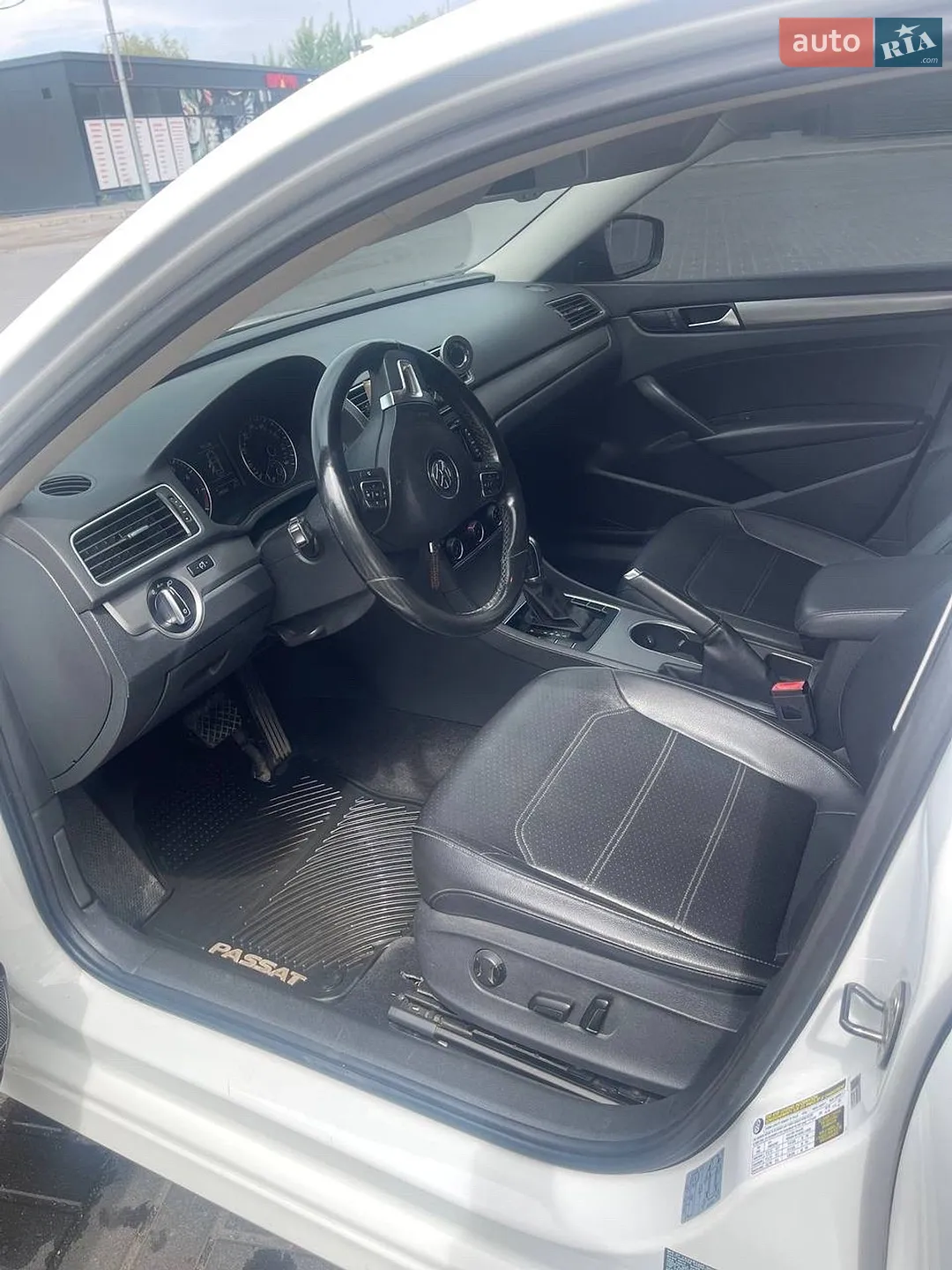 2013 Volkswagen Passat - мініатюра 13