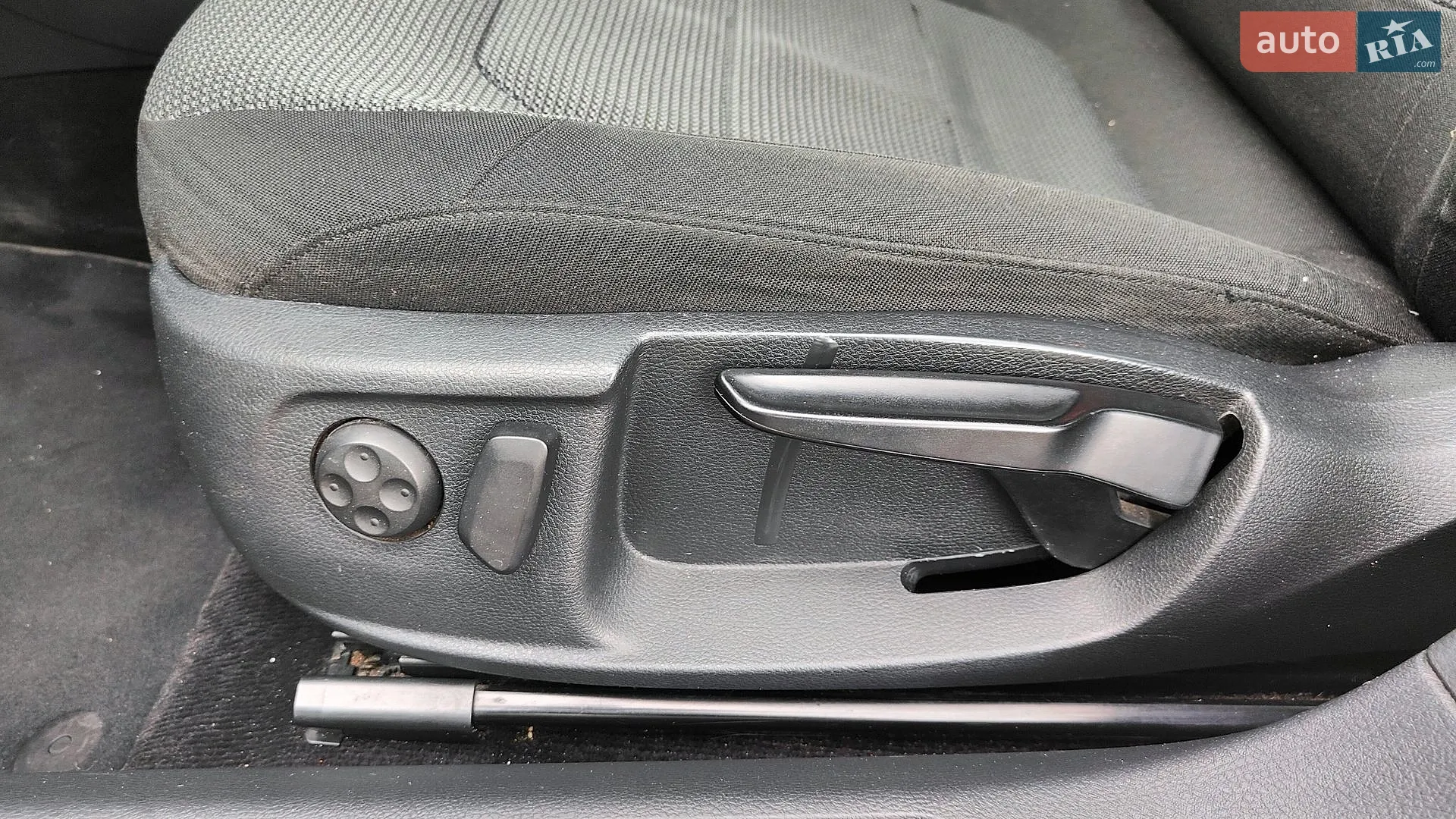2012 Volkswagen Passat - мініатюра 34