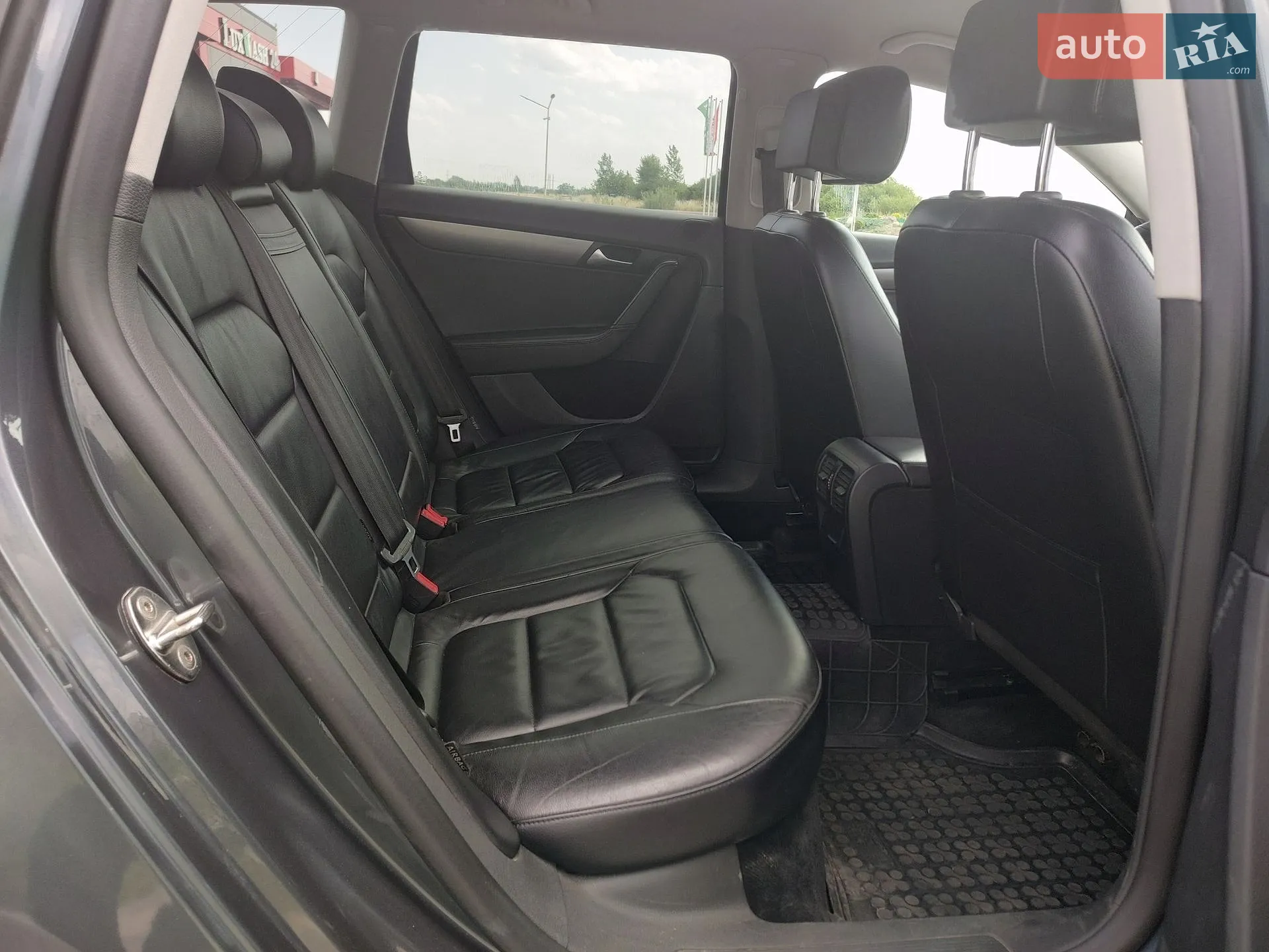 2011 Volkswagen Passat - мініатюра 13