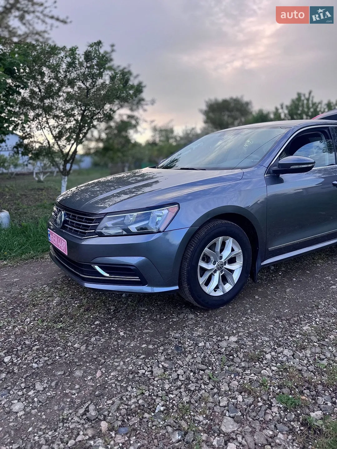 2016 Volkswagen Passat - мініатюра 2