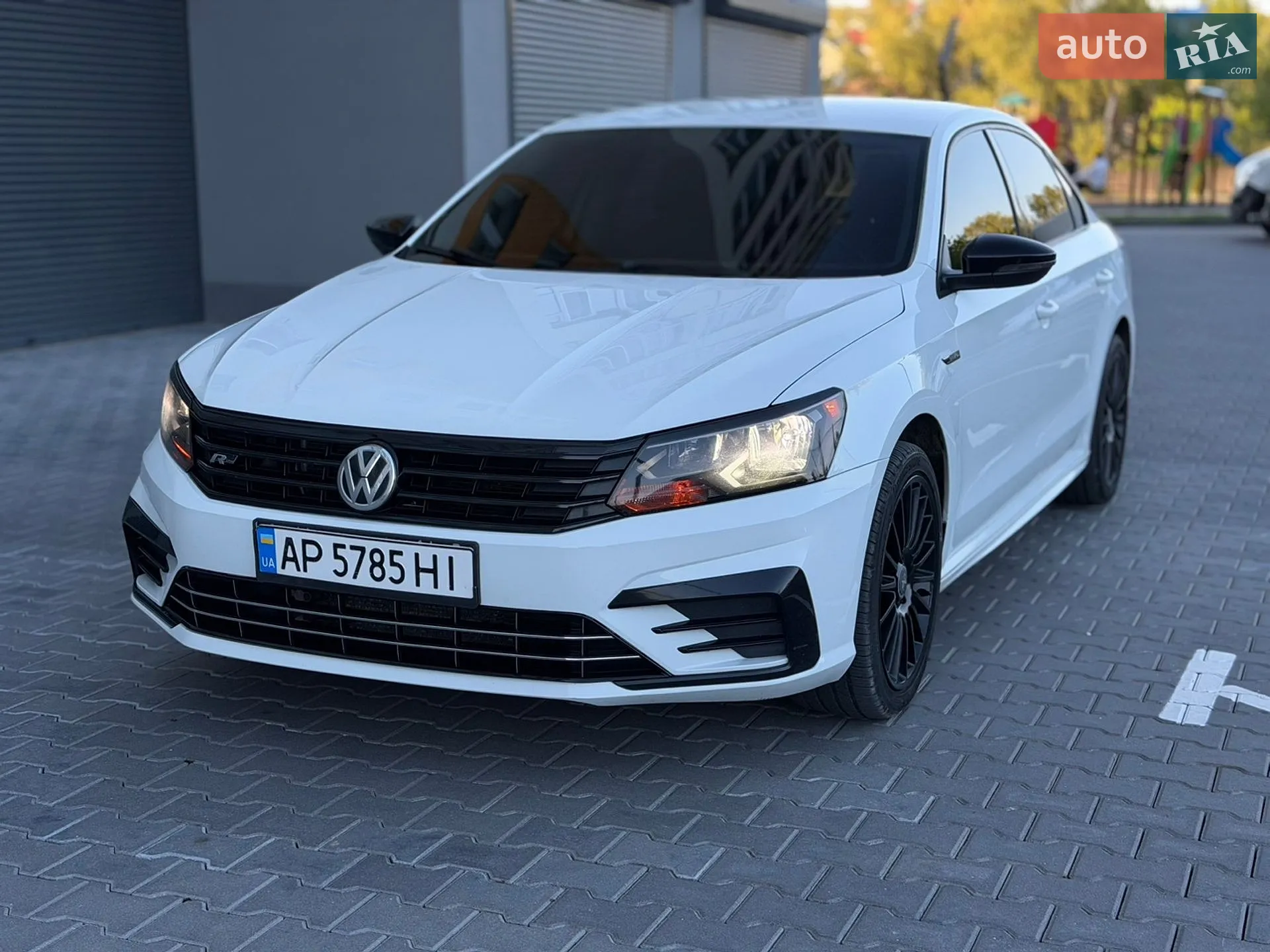 2017 Volkswagen Passat - мініатюра 3