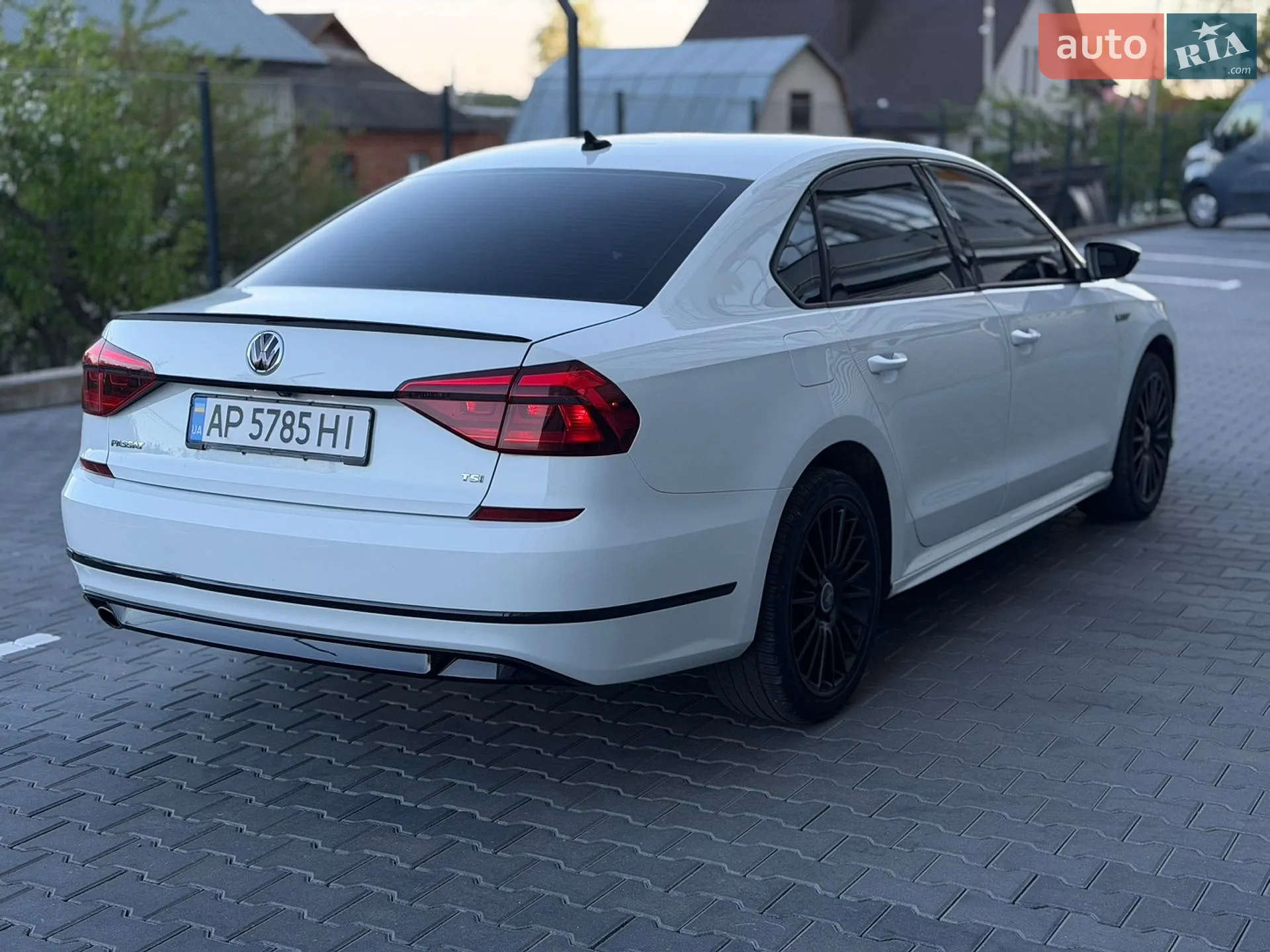 2017 Volkswagen Passat - мініатюра 12