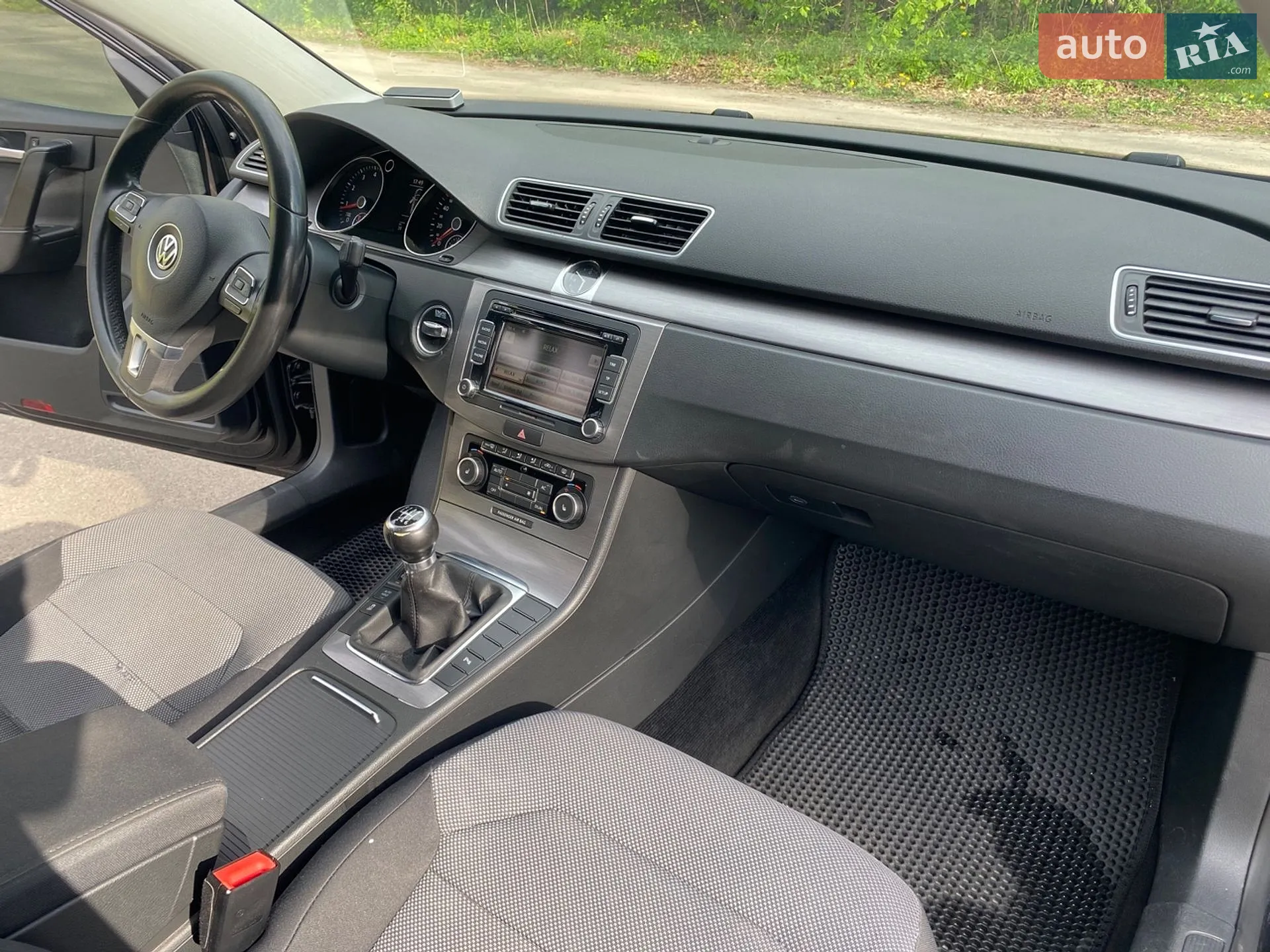 2010 Volkswagen Passat - мініатюра 21