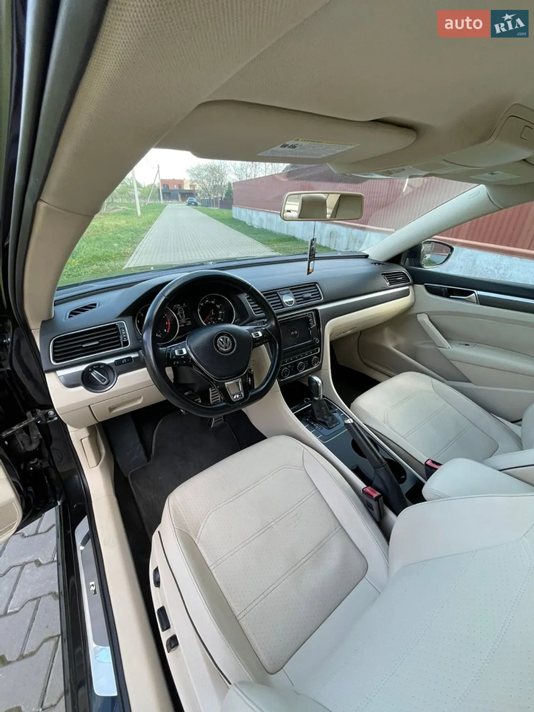 2017 Volkswagen Passat - мініатюра 31