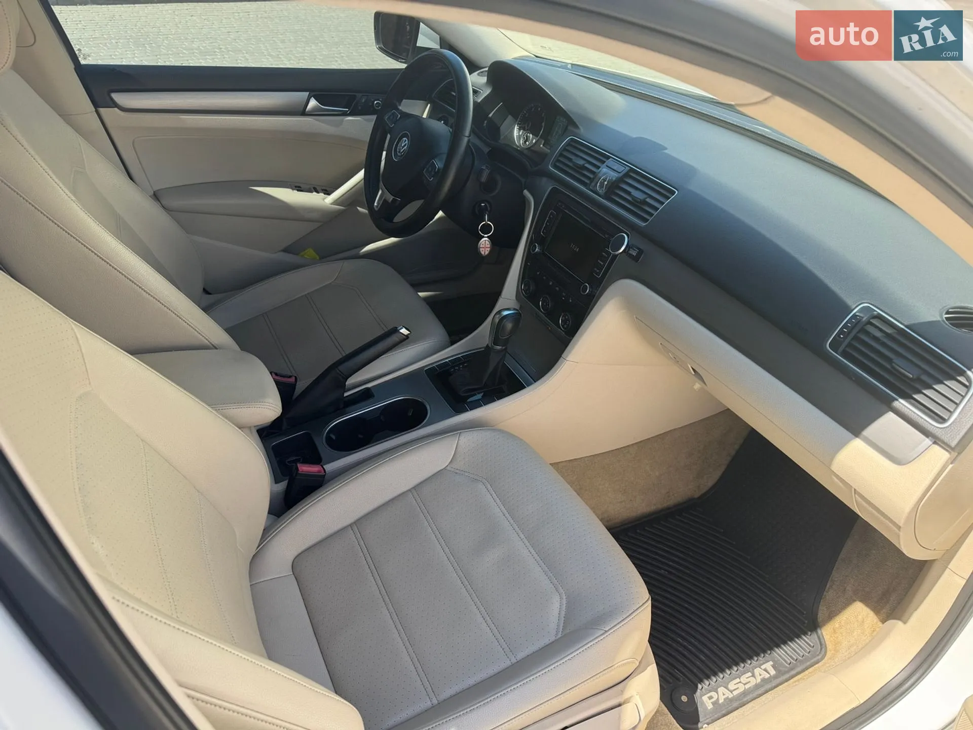 2015 Volkswagen Passat - мініатюра 11