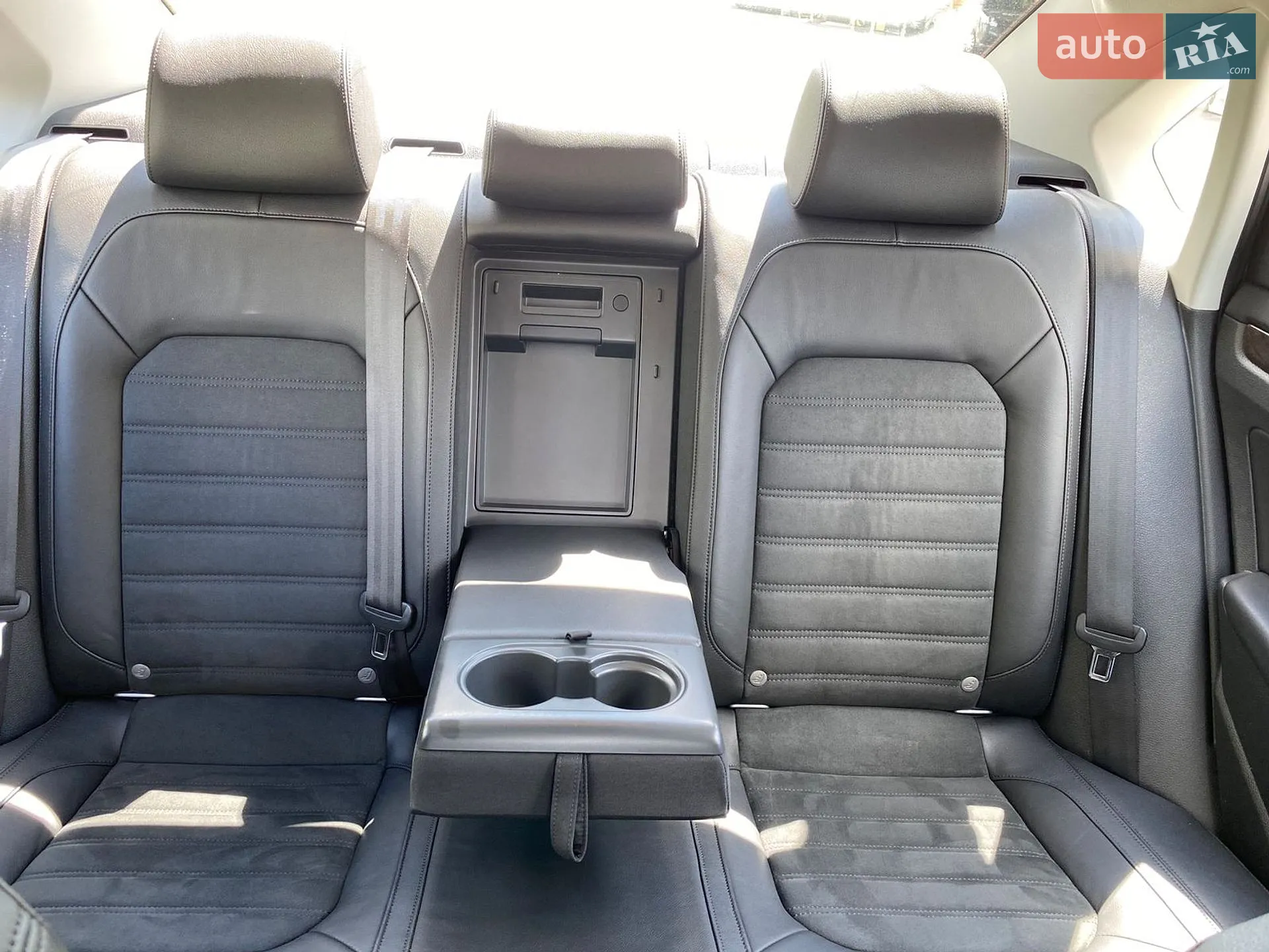 2015 Volkswagen Passat - мініатюра 26