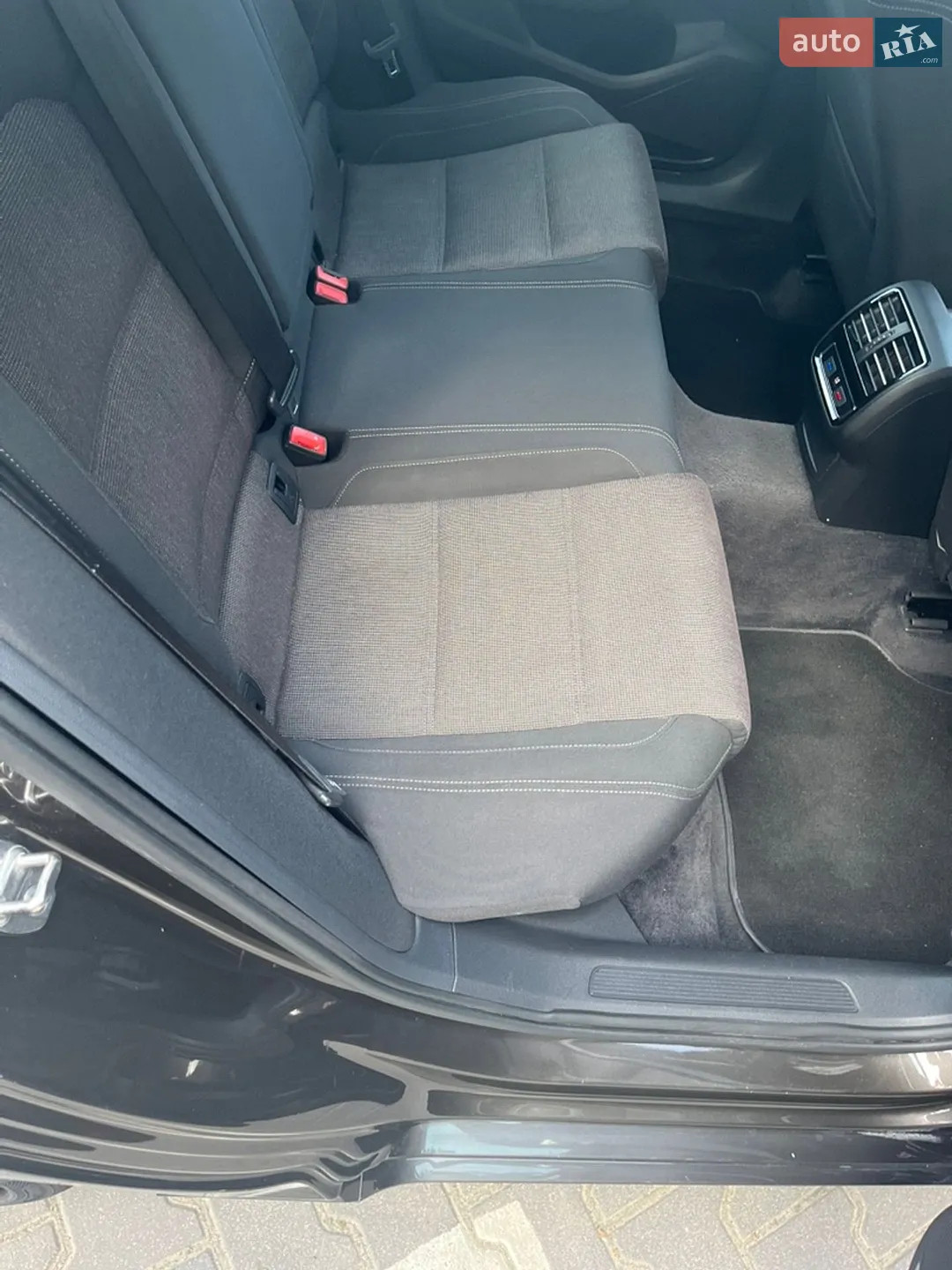 2017 Volkswagen Passat - мініатюра 27