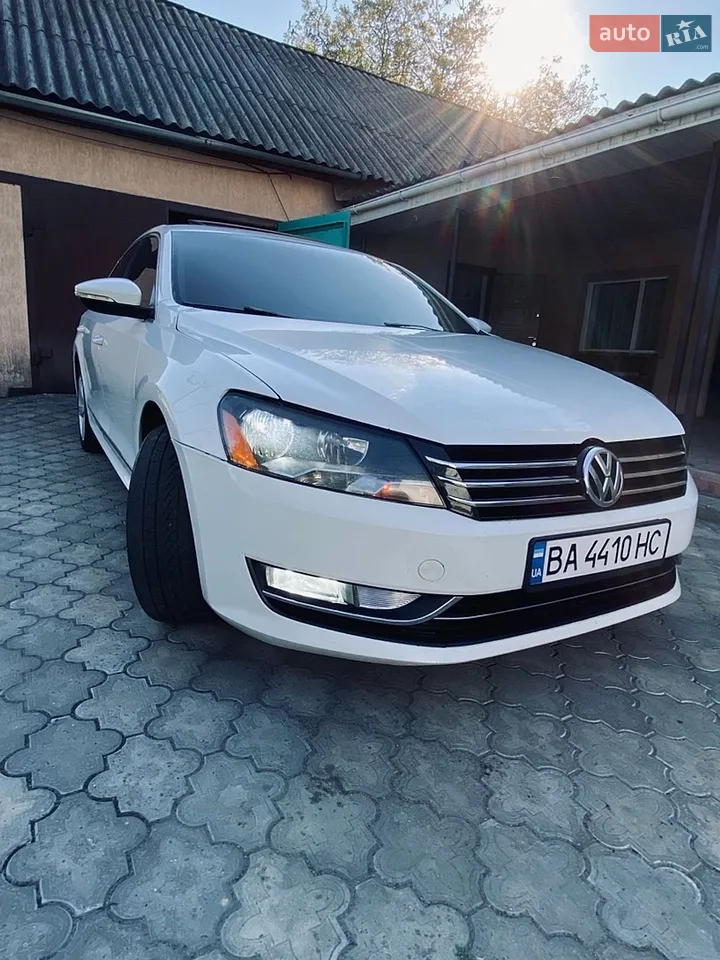 2012 Volkswagen Passat - мініатюра 15