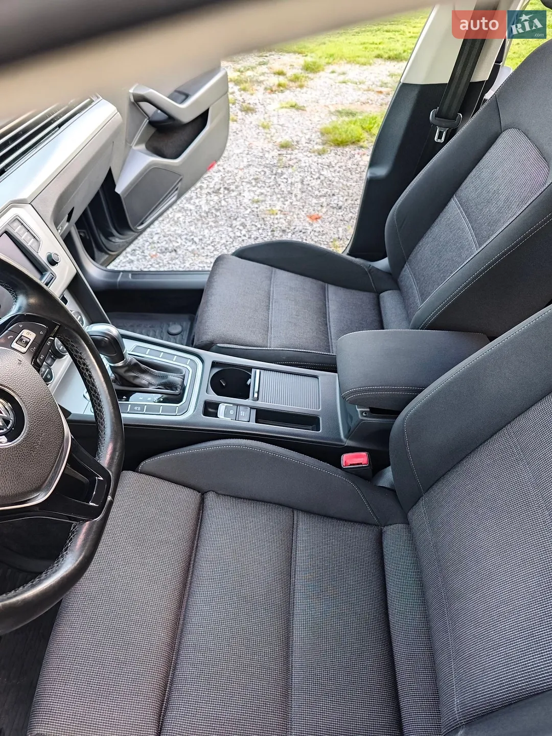 2016 Volkswagen Passat - мініатюра 25