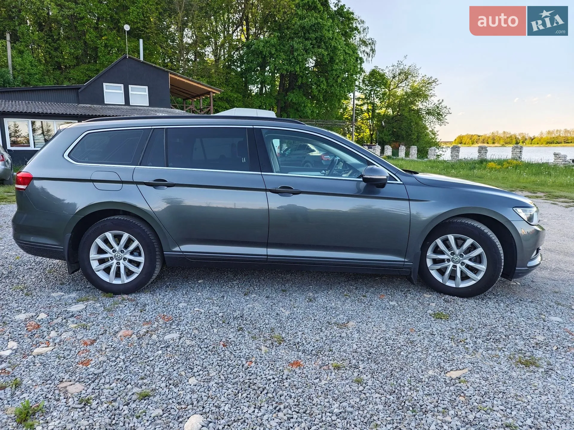 2016 Volkswagen Passat - мініатюра 4