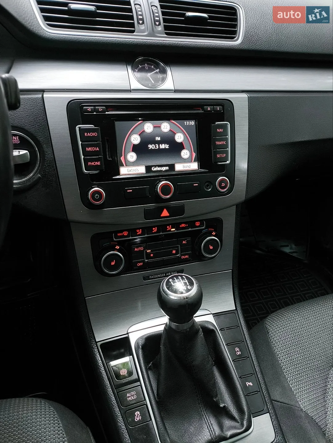 2011 Volkswagen Passat - мініатюра 20