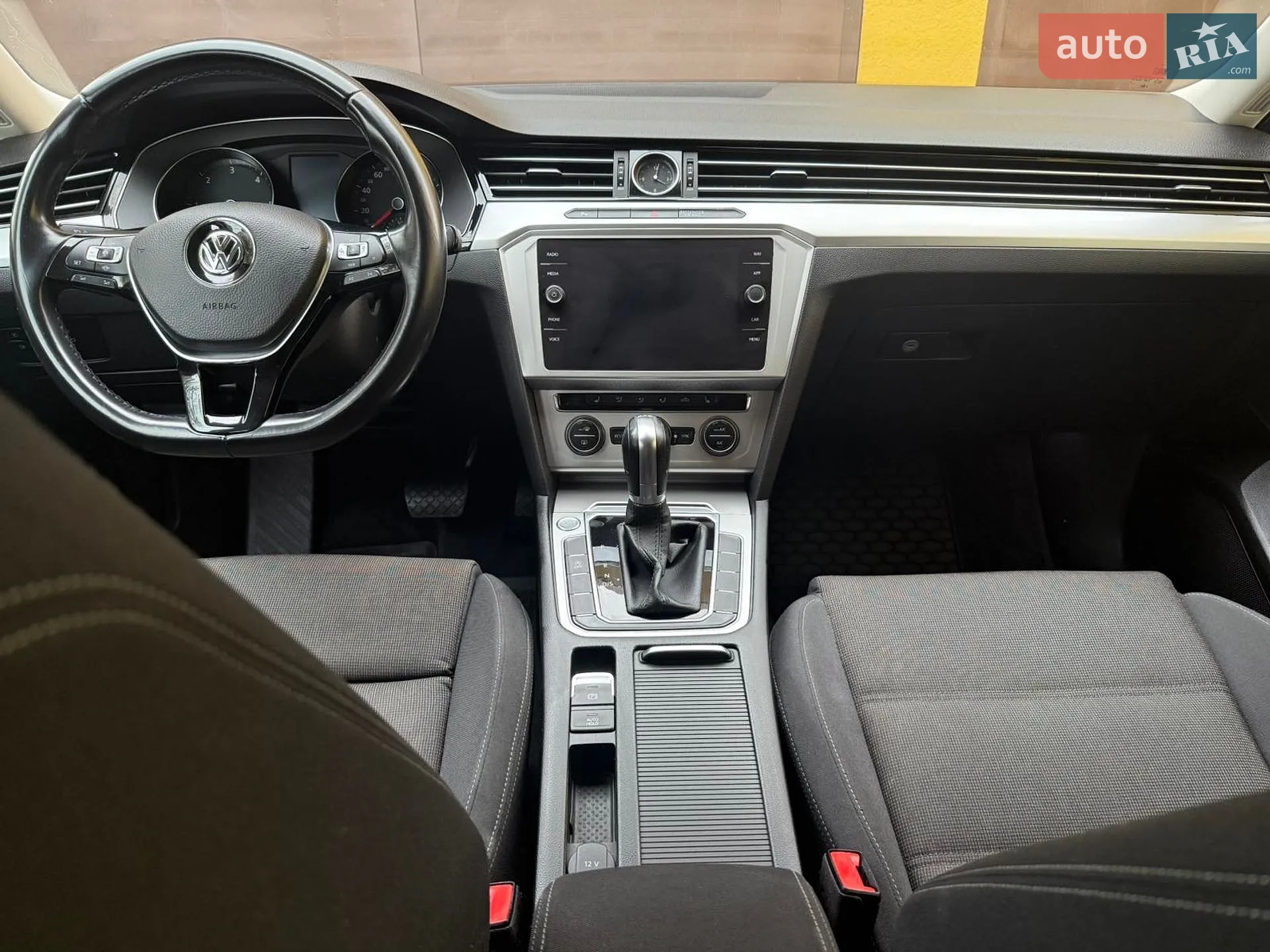 2018 Volkswagen Passat - мініатюра 14