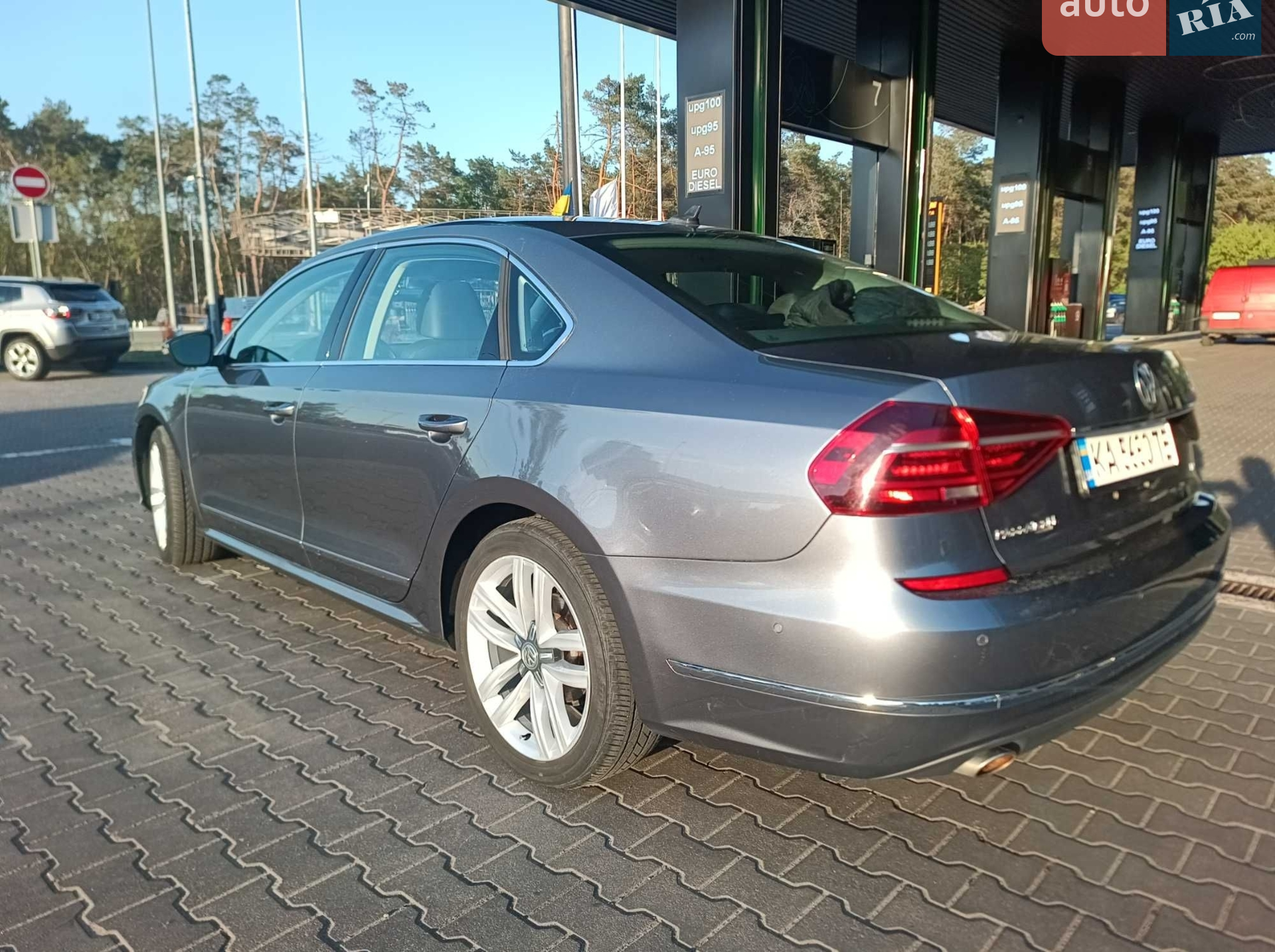 2017 Volkswagen Passat - мініатюра 3