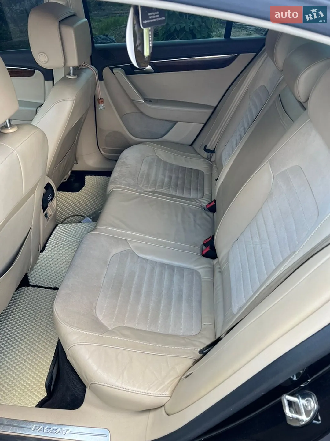 2010 Volkswagen Passat - мініатюра 7
