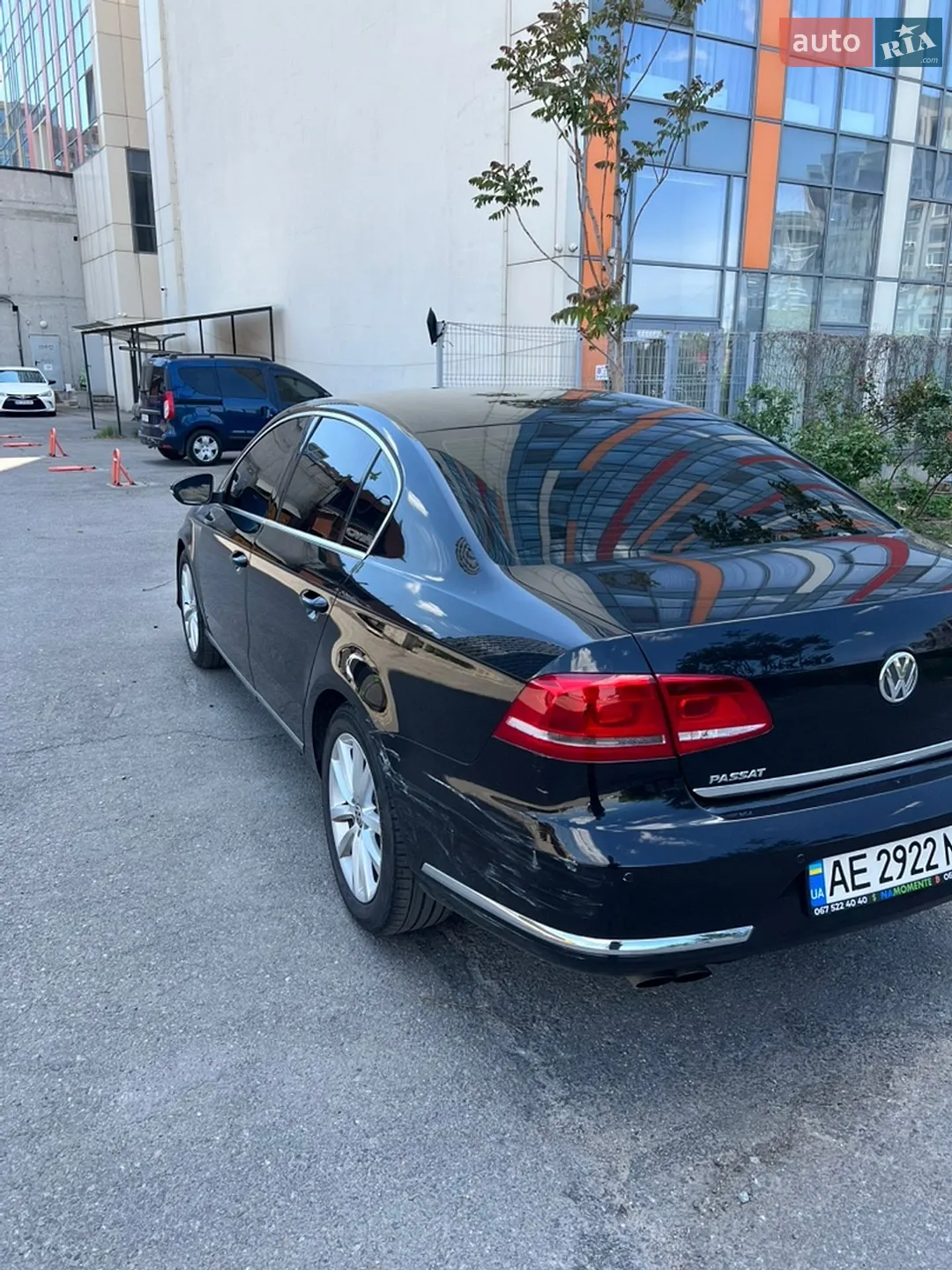 2010 Volkswagen Passat - мініатюра 6
