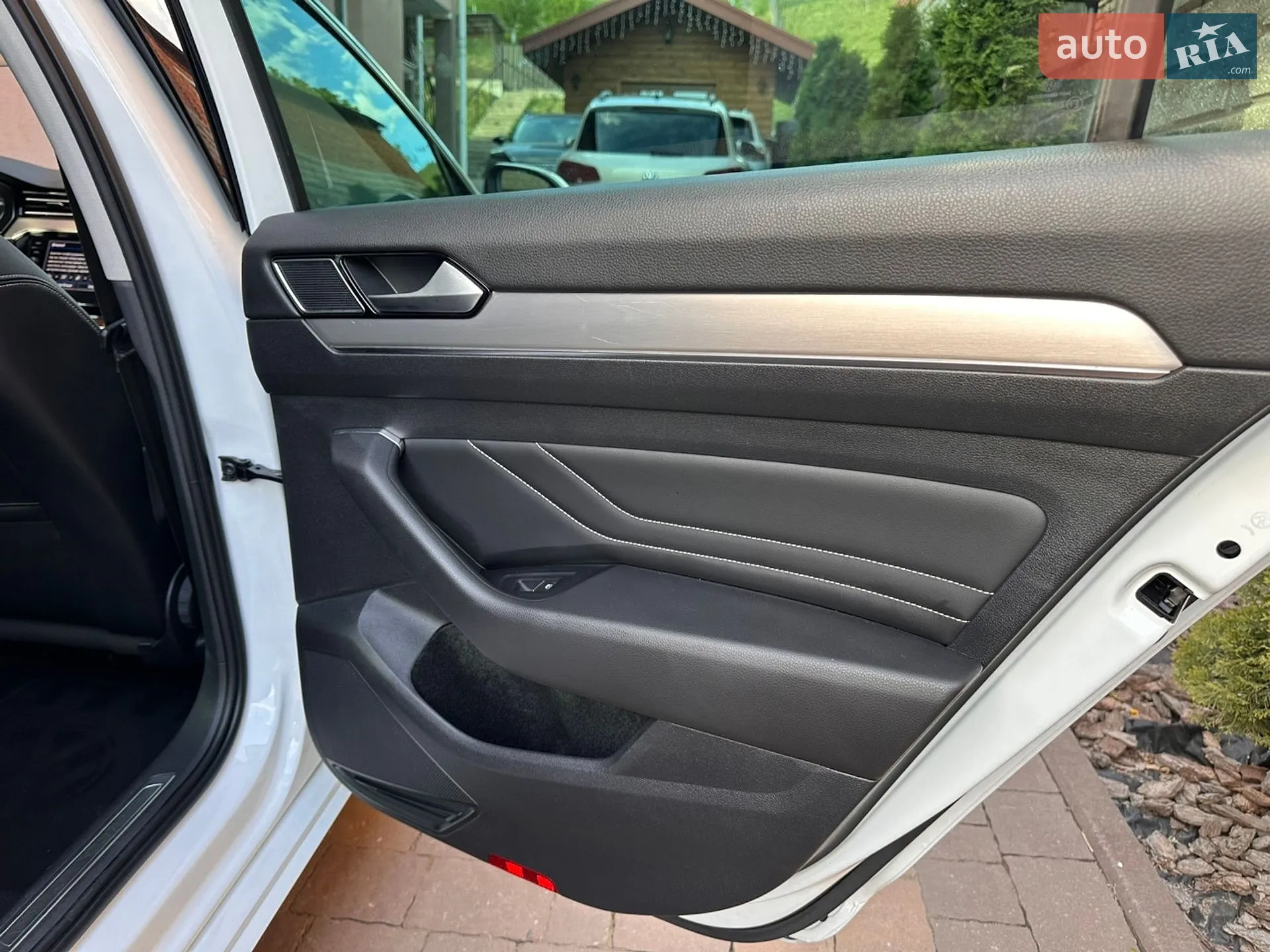 2022 Volkswagen Passat - мініатюра 24