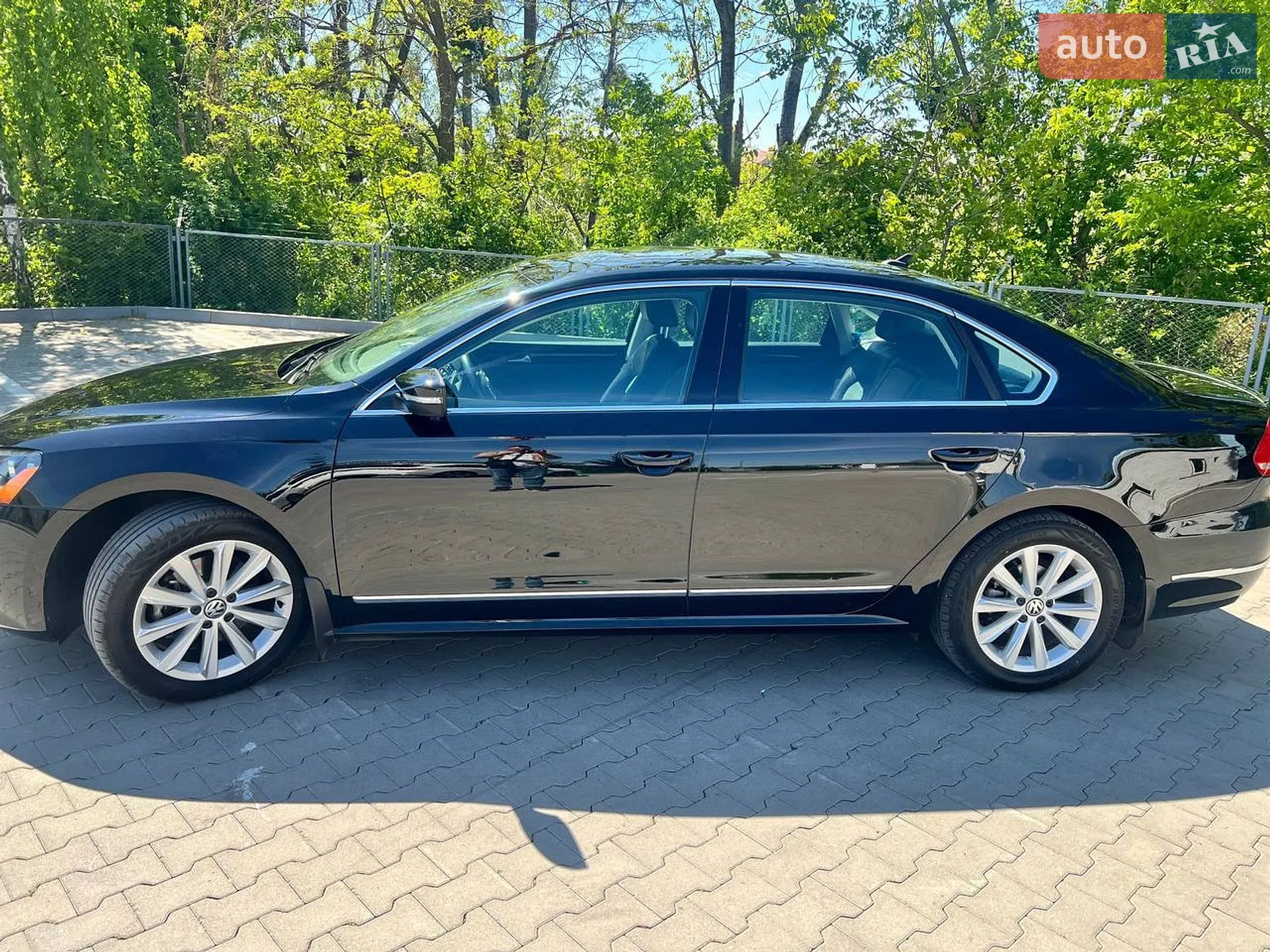 2012 Volkswagen Passat - мініатюра 3