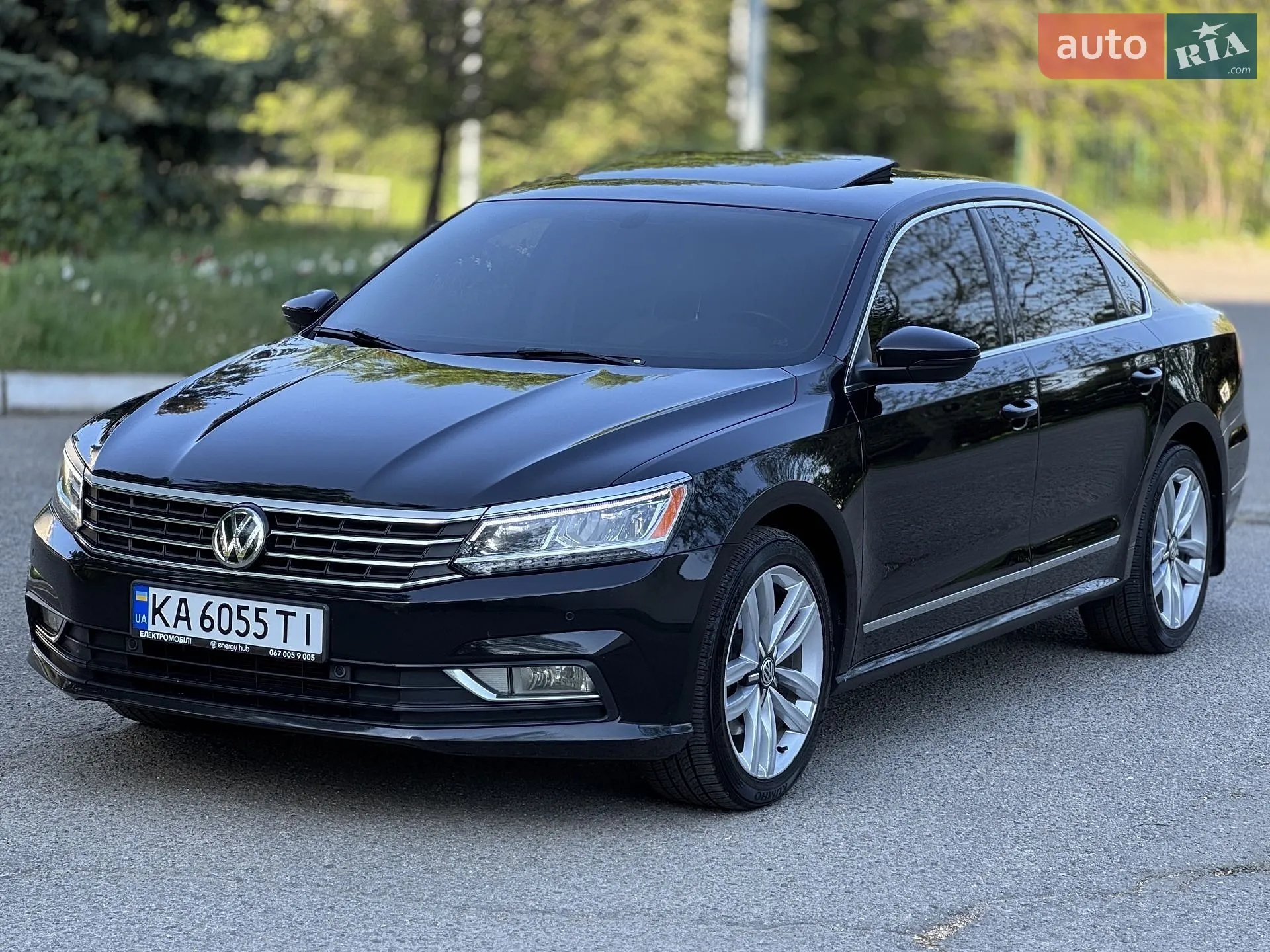 2016 Volkswagen Passat - мініатюра 2