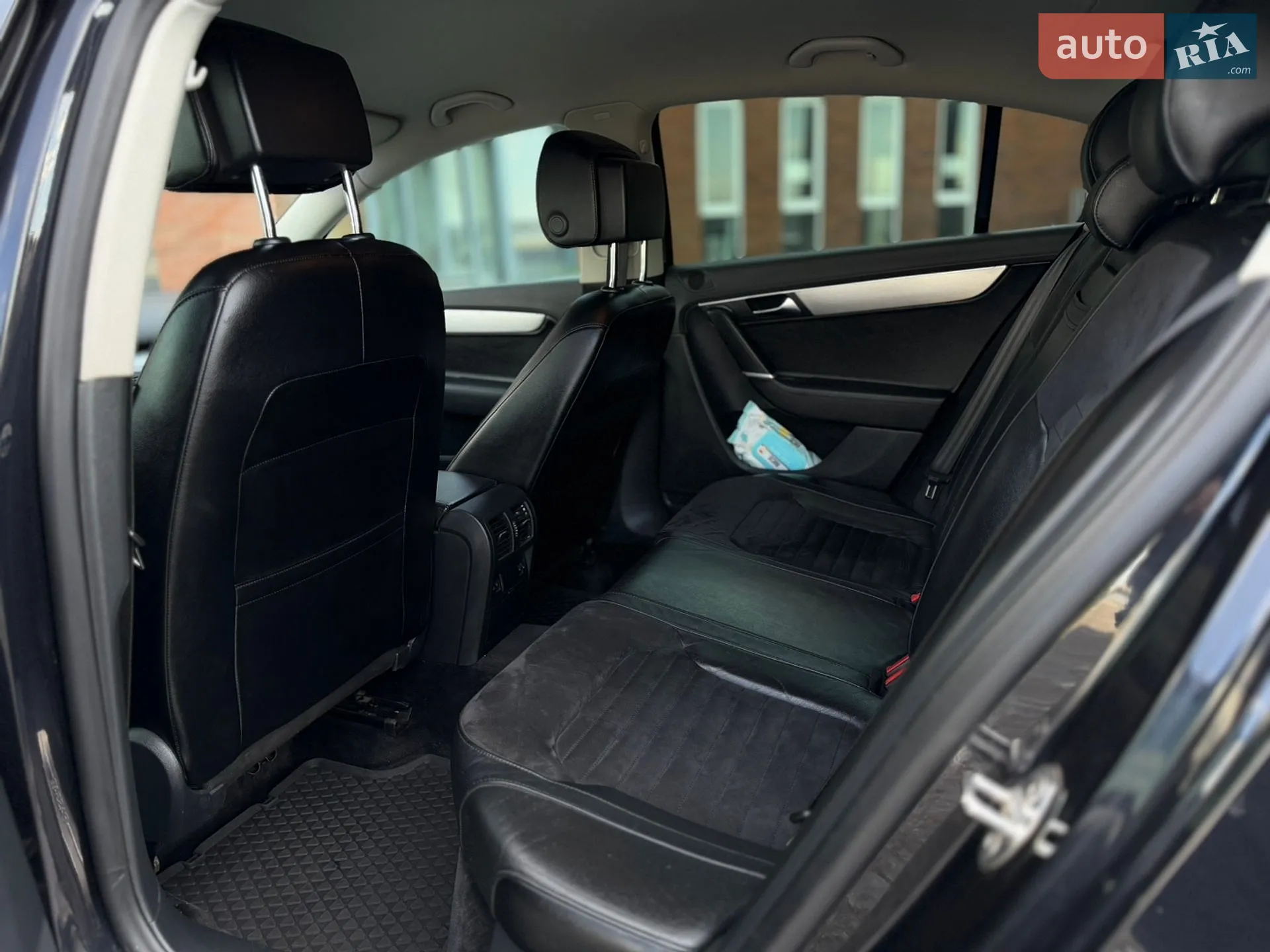 2012 Volkswagen Passat - мініатюра 11