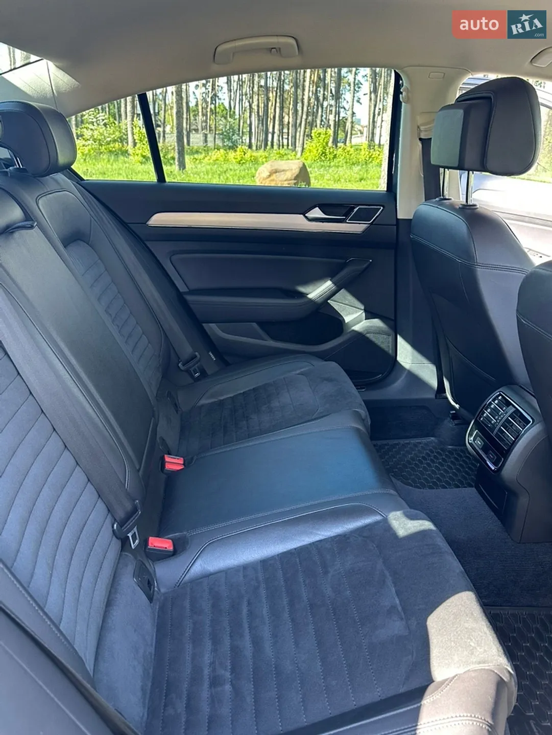 2015 Volkswagen Passat - мініатюра 19