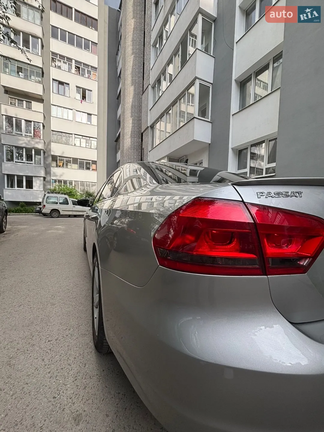 2013 Volkswagen Passat - мініатюра 9