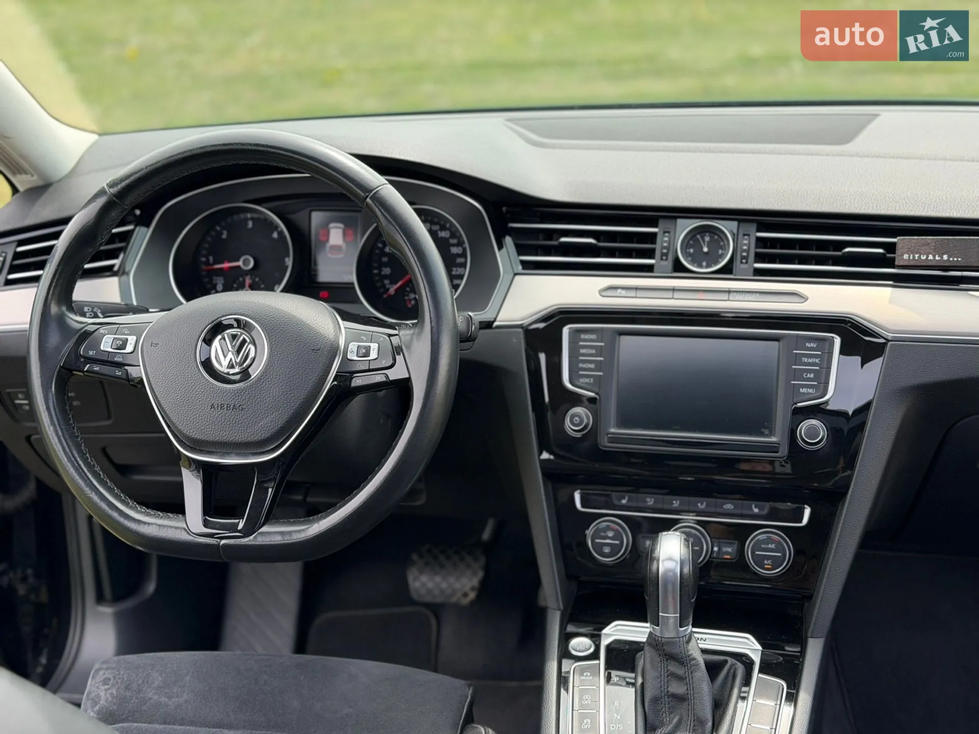 2016 Volkswagen Passat - мініатюра 42