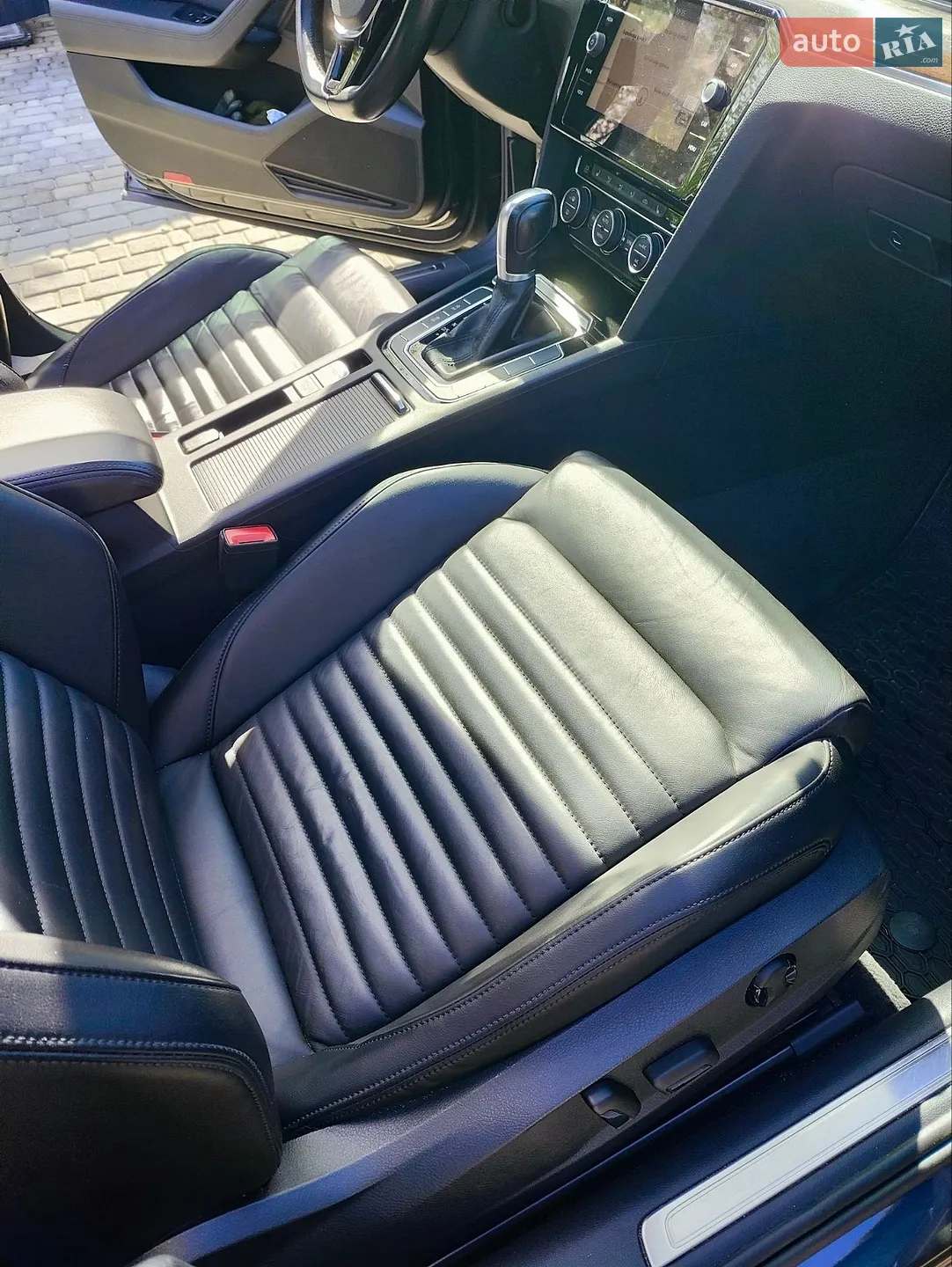 2017 Volkswagen Passat - мініатюра 9