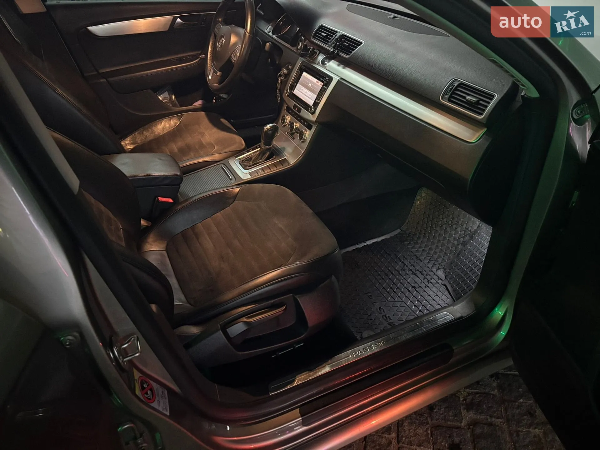 2012 Volkswagen Passat - мініатюра 3