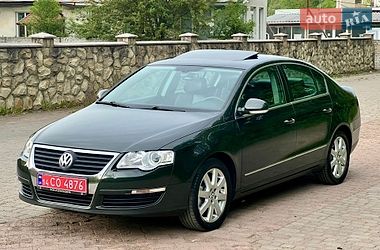 Седан Volkswagen Passat 2005 в Надворной
